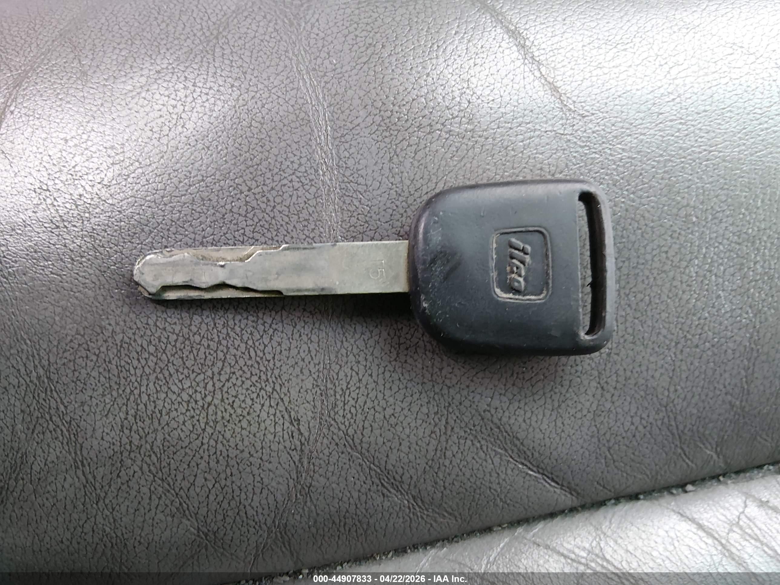 2003 Honda Odyssey Ex-l Silver vin: 5FNRL18953B083132