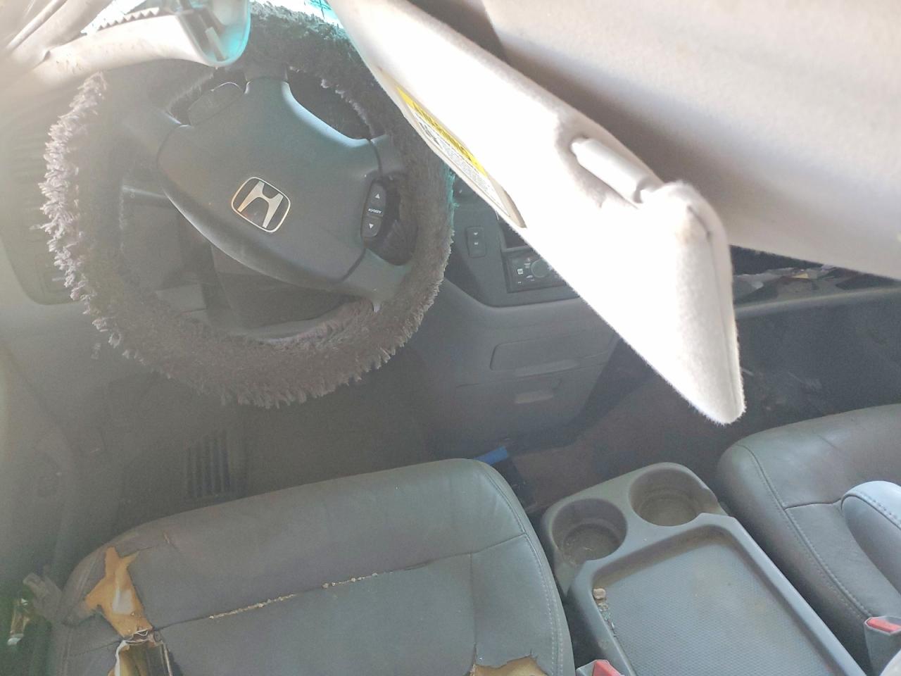 2004 Honda Odyssey Exl Silver vin: 5FNRL18954B104725