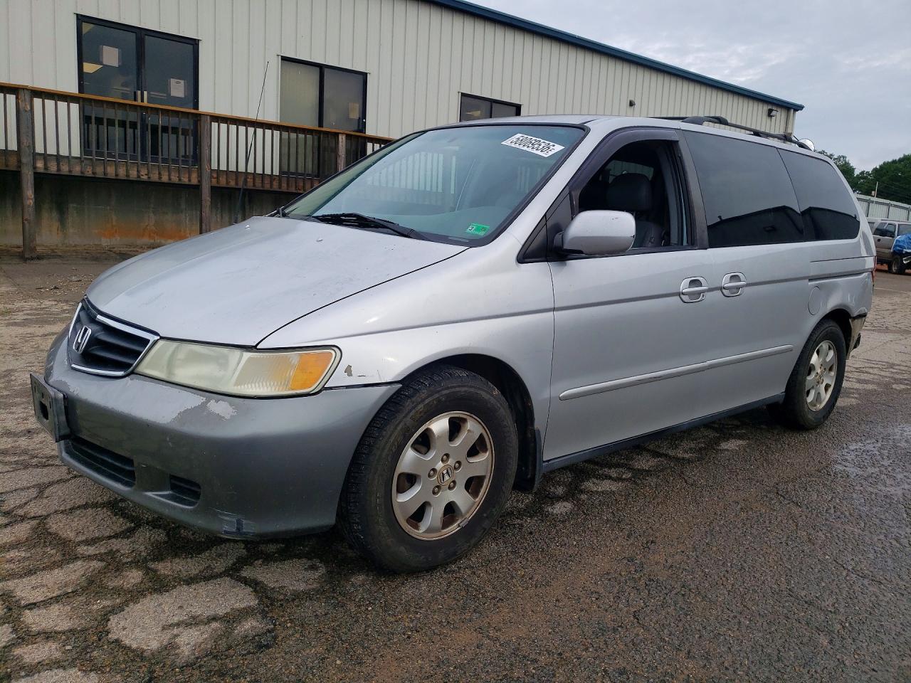 2004 Honda Odyssey Silver vin: 5FNRL18964B046639