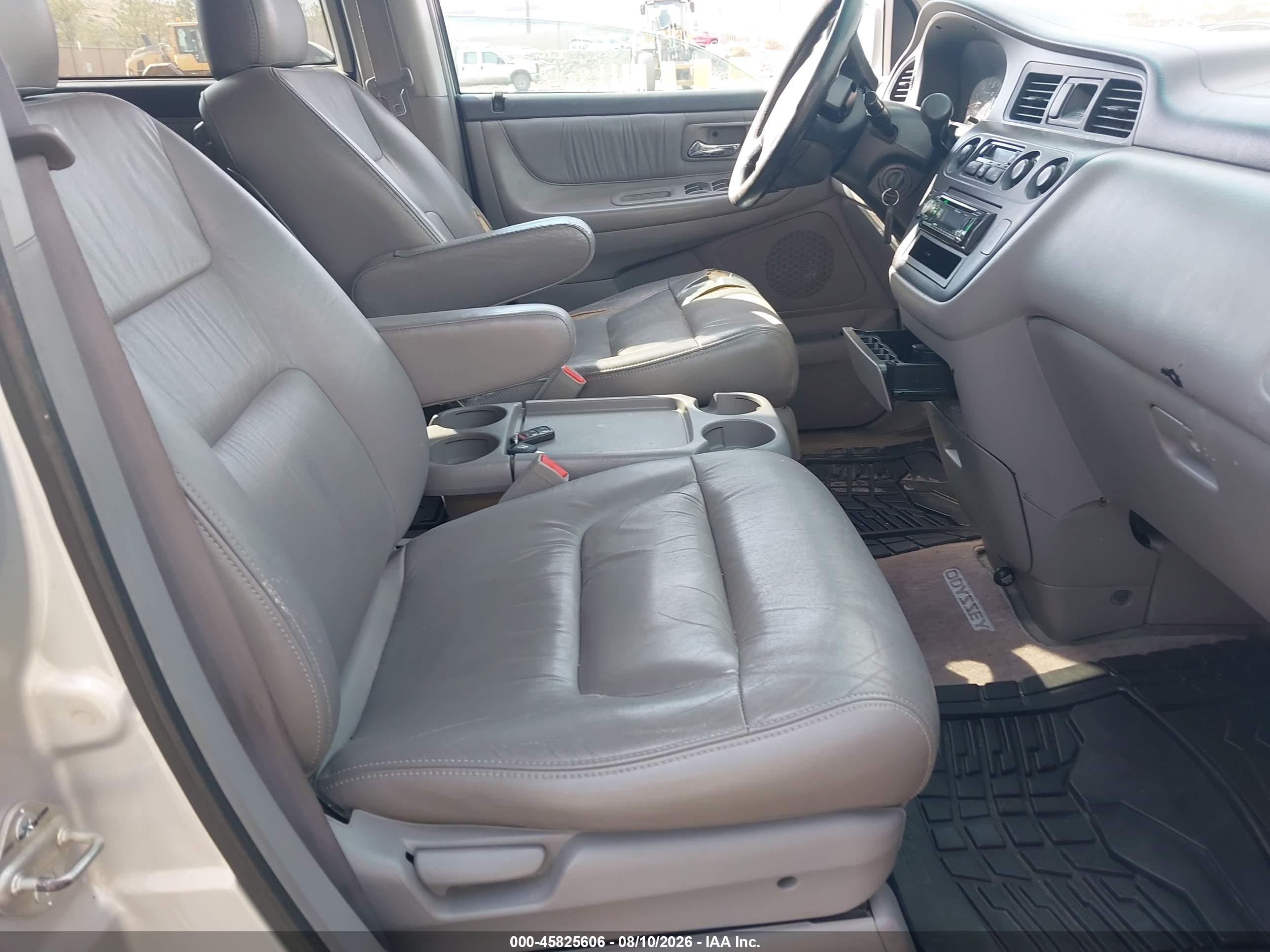 2004 Honda Odyssey Ex-l Серебряный vin: 5FNRL18964B086137