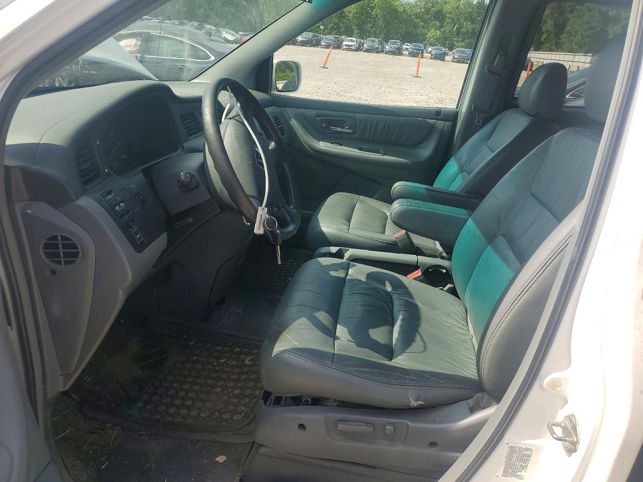 2004 Honda Odyssey Exl White vin: 5FNRL18974B064051