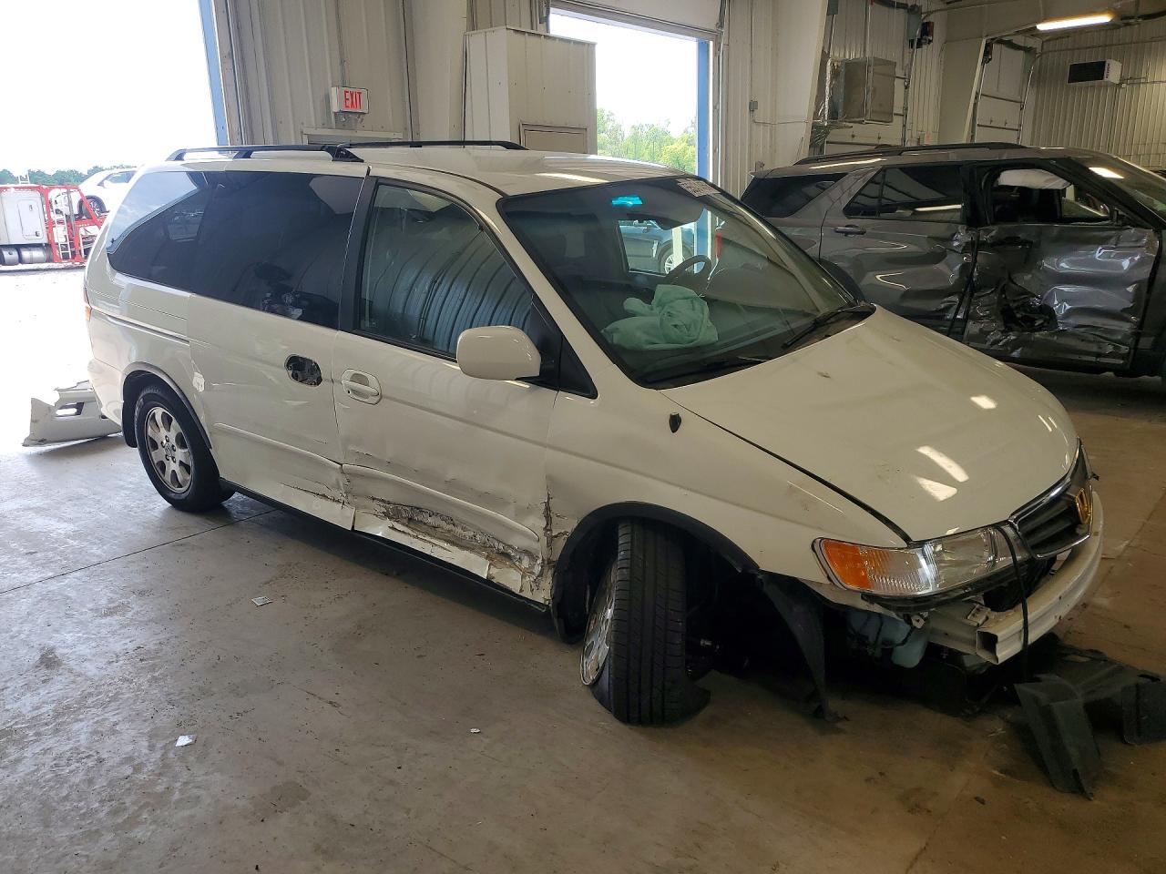 2003 Honda Odyssey Exl White vin: 5FNRL18983B022017