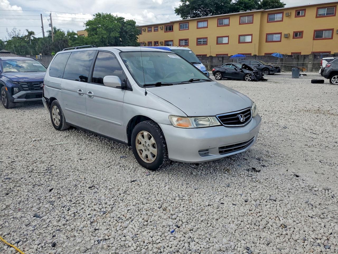 2002 Honda Odyssey Exl Серебряный vin: 5FNRL18992B039925