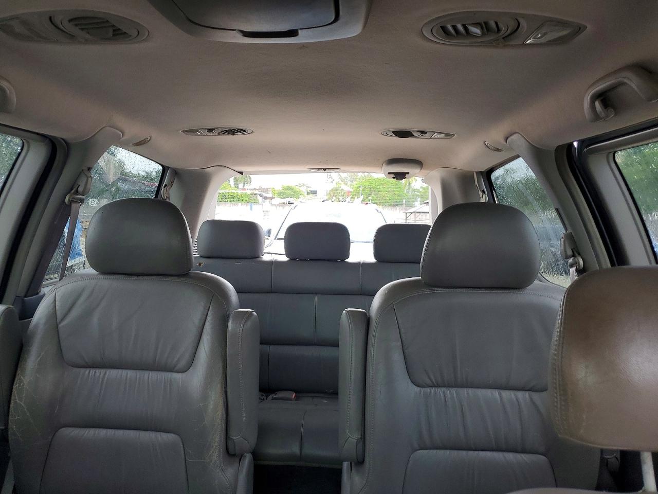 2002 Honda Odyssey Exl Серебряный vin: 5FNRL18992B039925