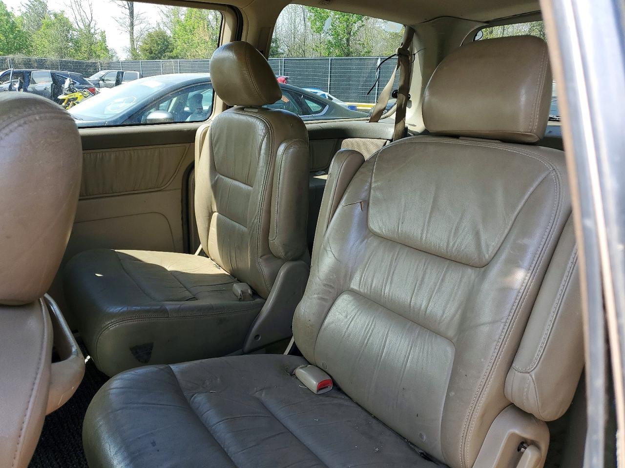 2004 Honda Odyssey Exl Gold vin: 5FNRL18994B090800