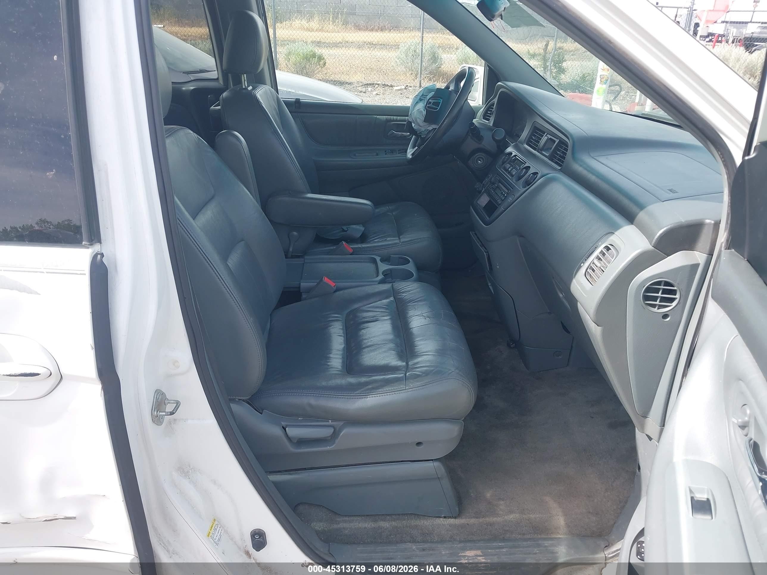 2004 Honda Odyssey Ex-l White vin: 5FNRL18994B092952