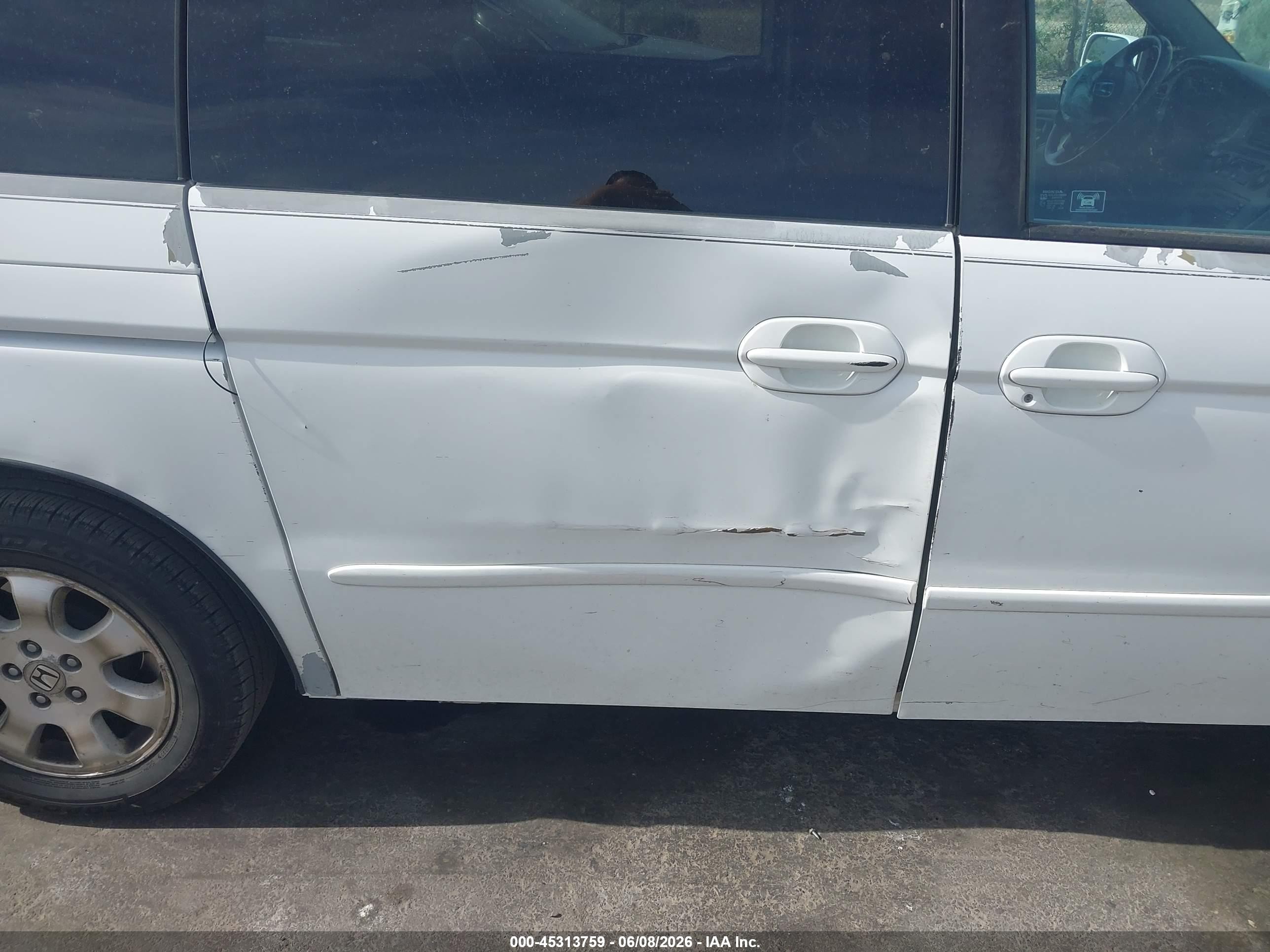 2004 Honda Odyssey Ex-l White vin: 5FNRL18994B092952