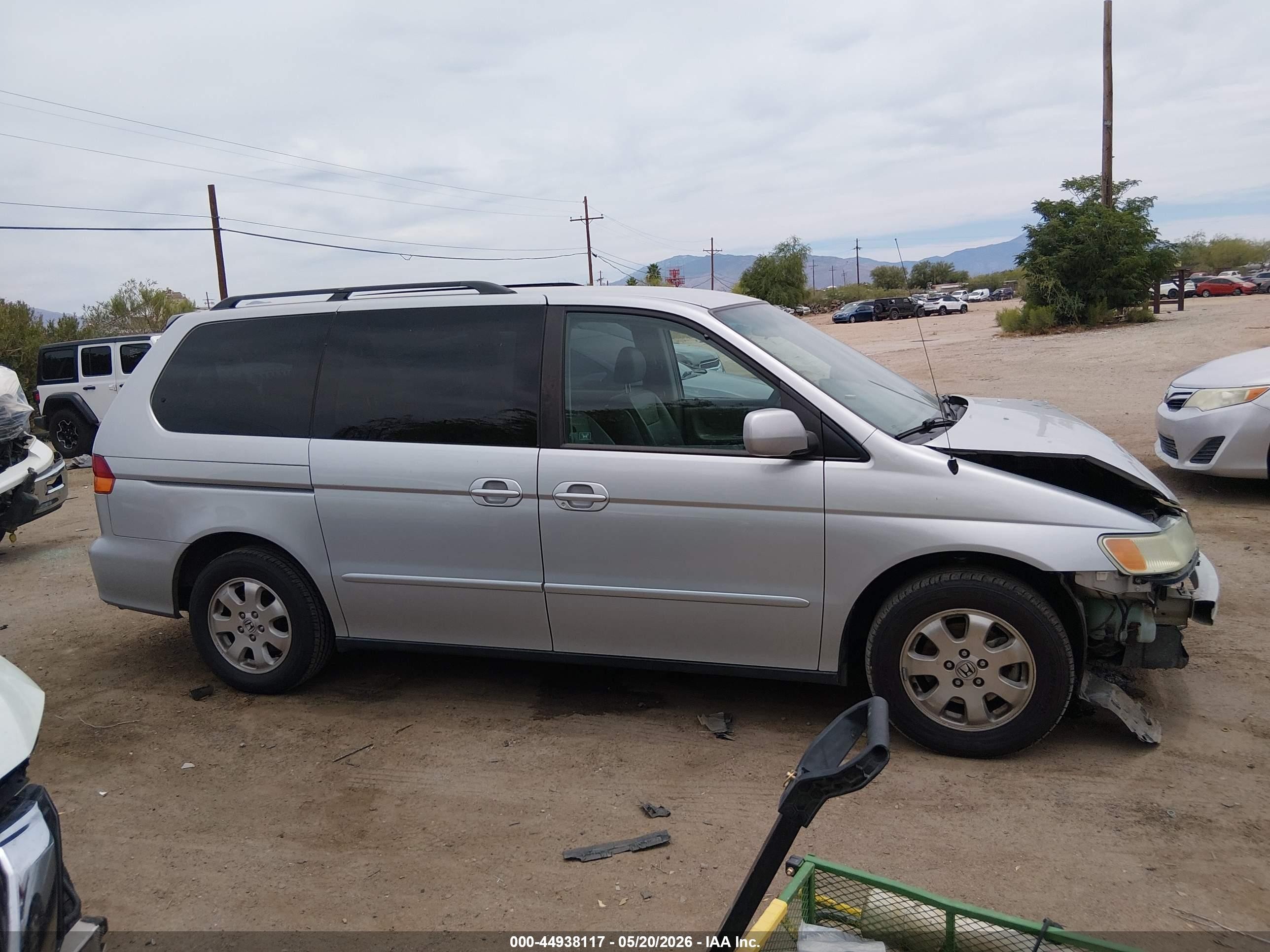 2004 Honda Odyssey Ex-l Silver vin: 5FNRL189X4B041248