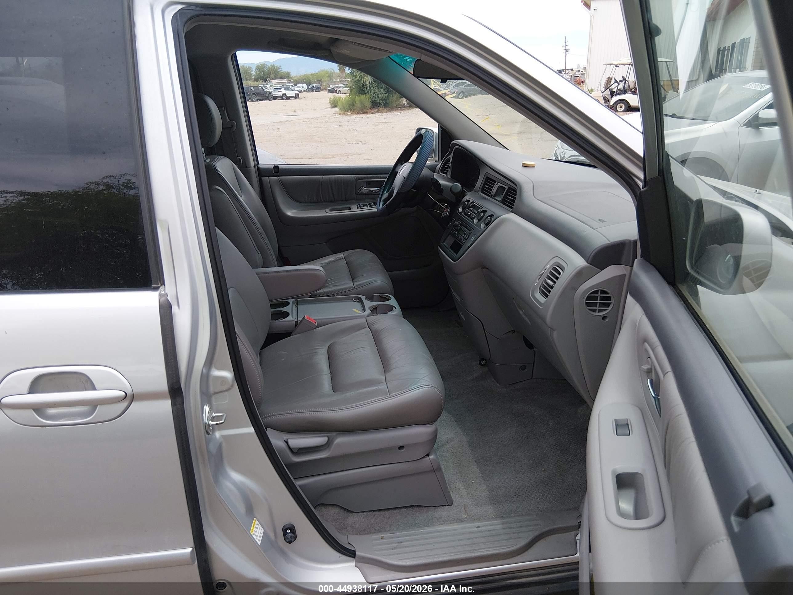2004 Honda Odyssey Ex-l Silver vin: 5FNRL189X4B041248
