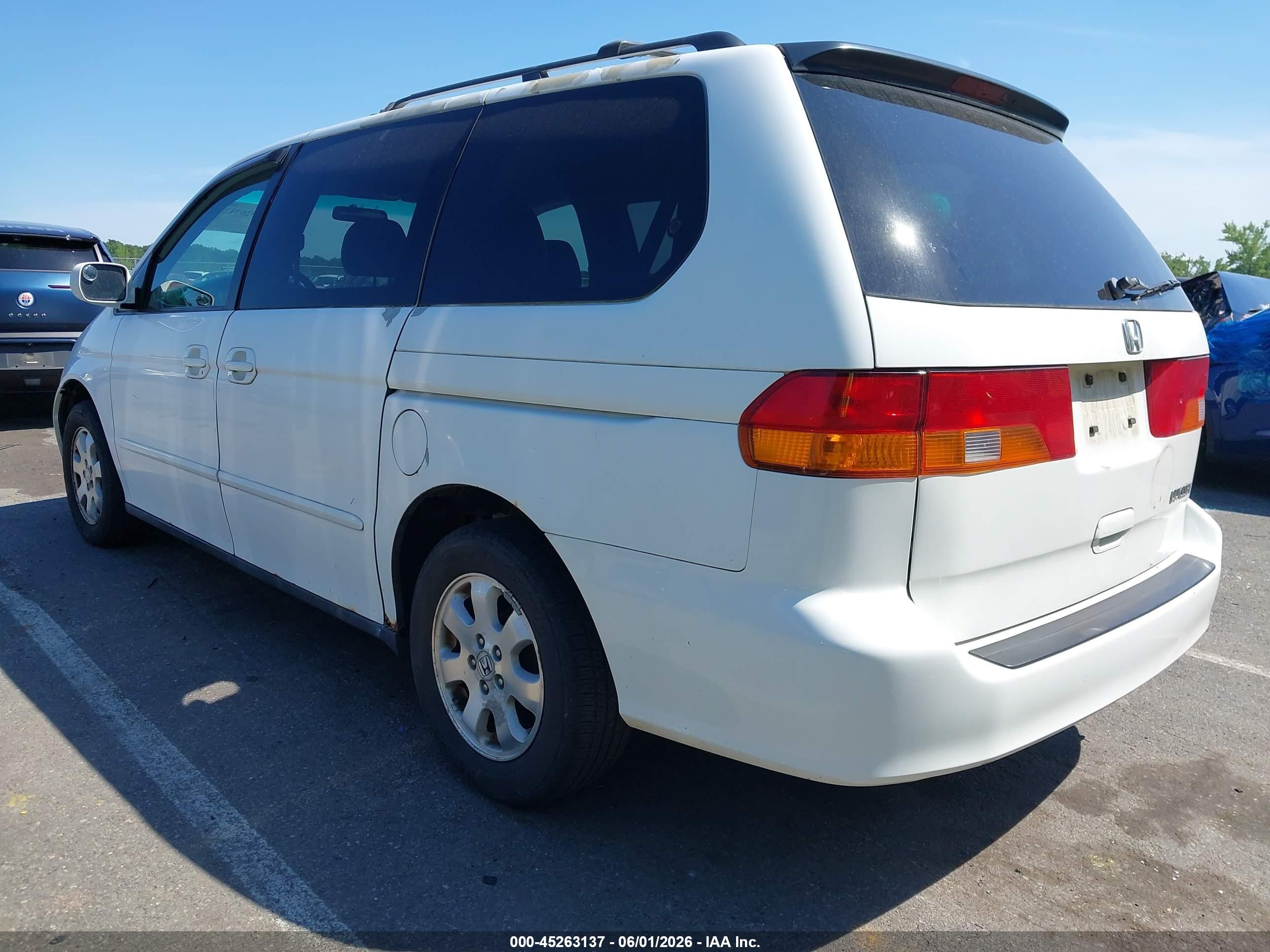 2004 Honda Odyssey Ex-l White vin: 5FNRL189X4B092944