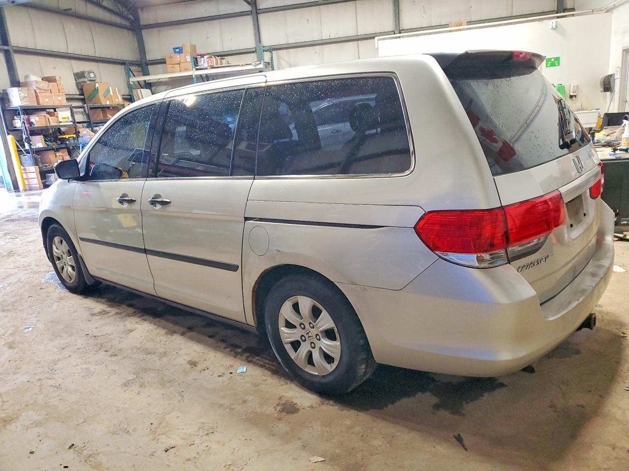 2009 Honda Odyssey Lx Серебряный vin: 5FNRL38179B501124