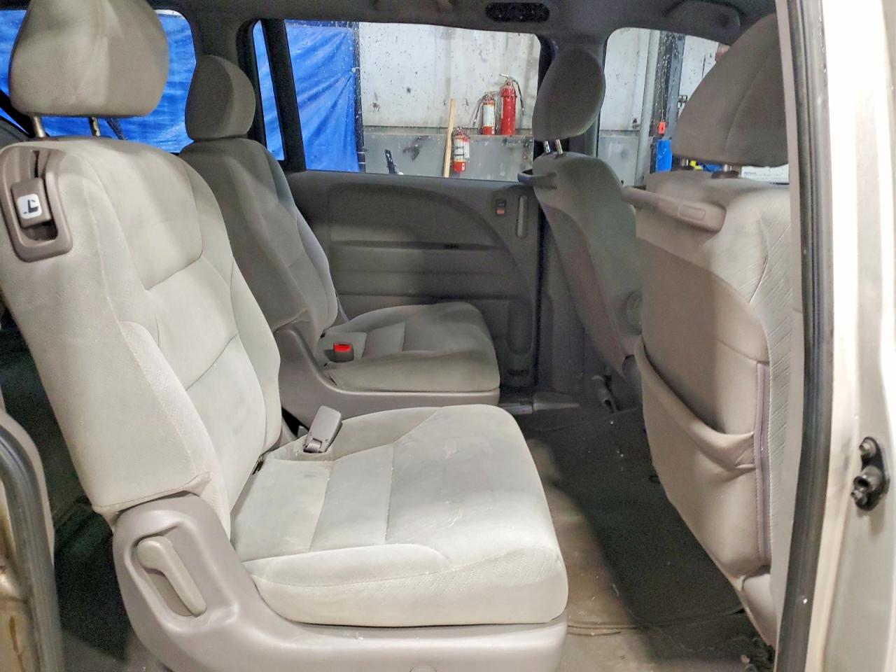 2009 Honda Odyssey Lx Серебряный vin: 5FNRL38179B501124