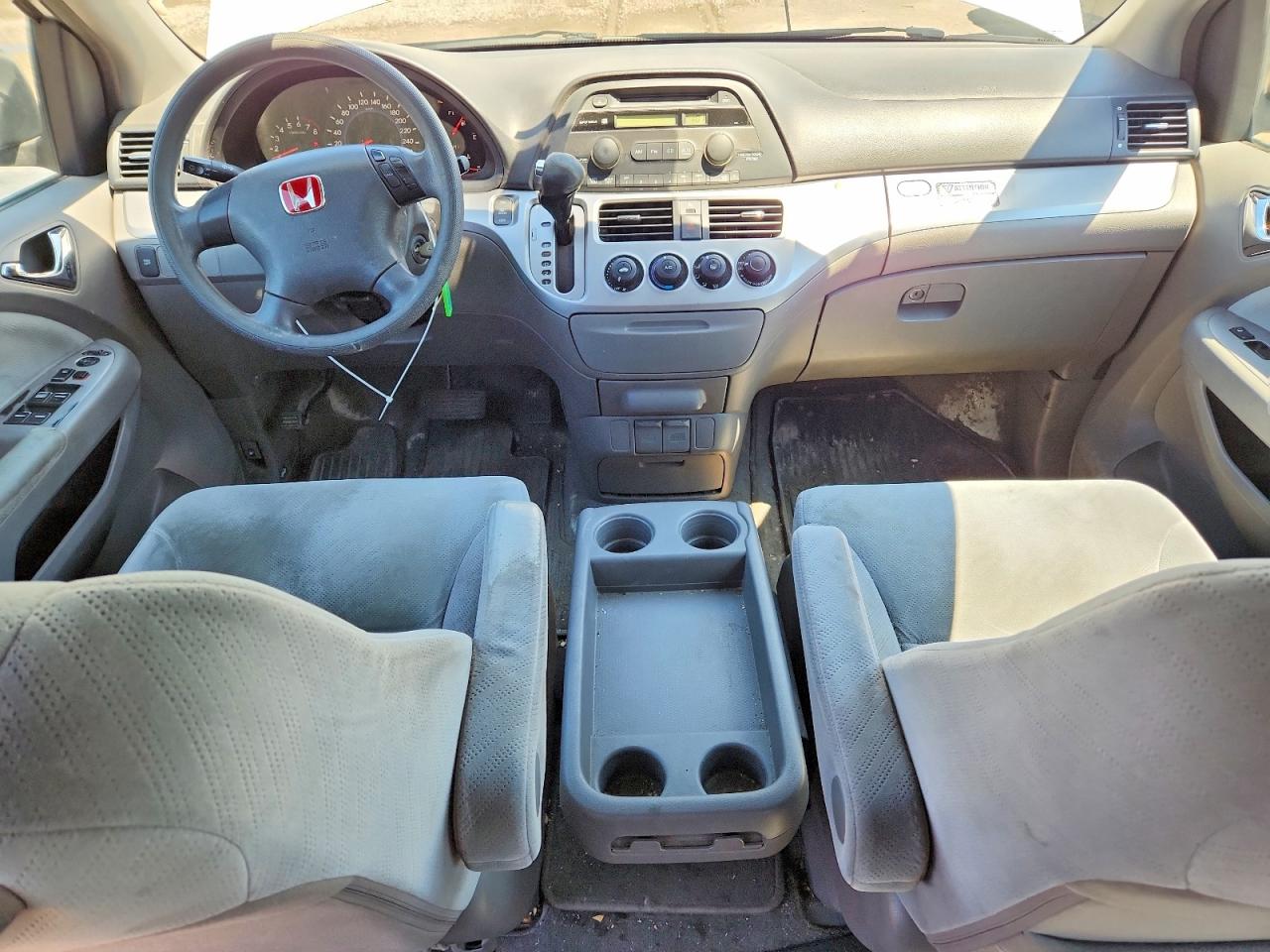 2008 Honda Odyssey Lx White vin: 5FNRL381X8B501083