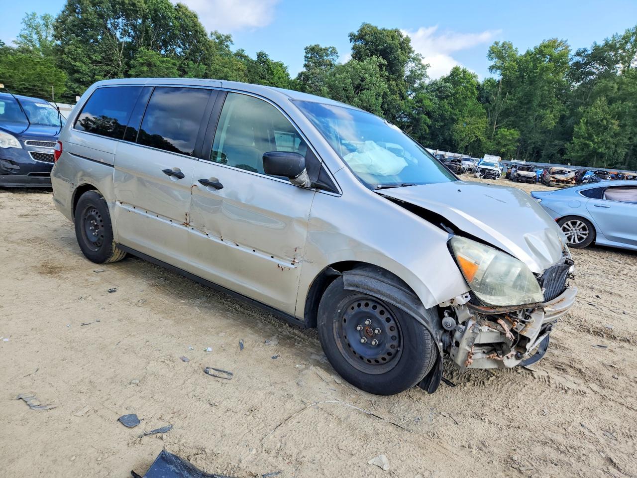 2007 Honda Odyssey Lx Silver vin: 5FNRL38207B023568