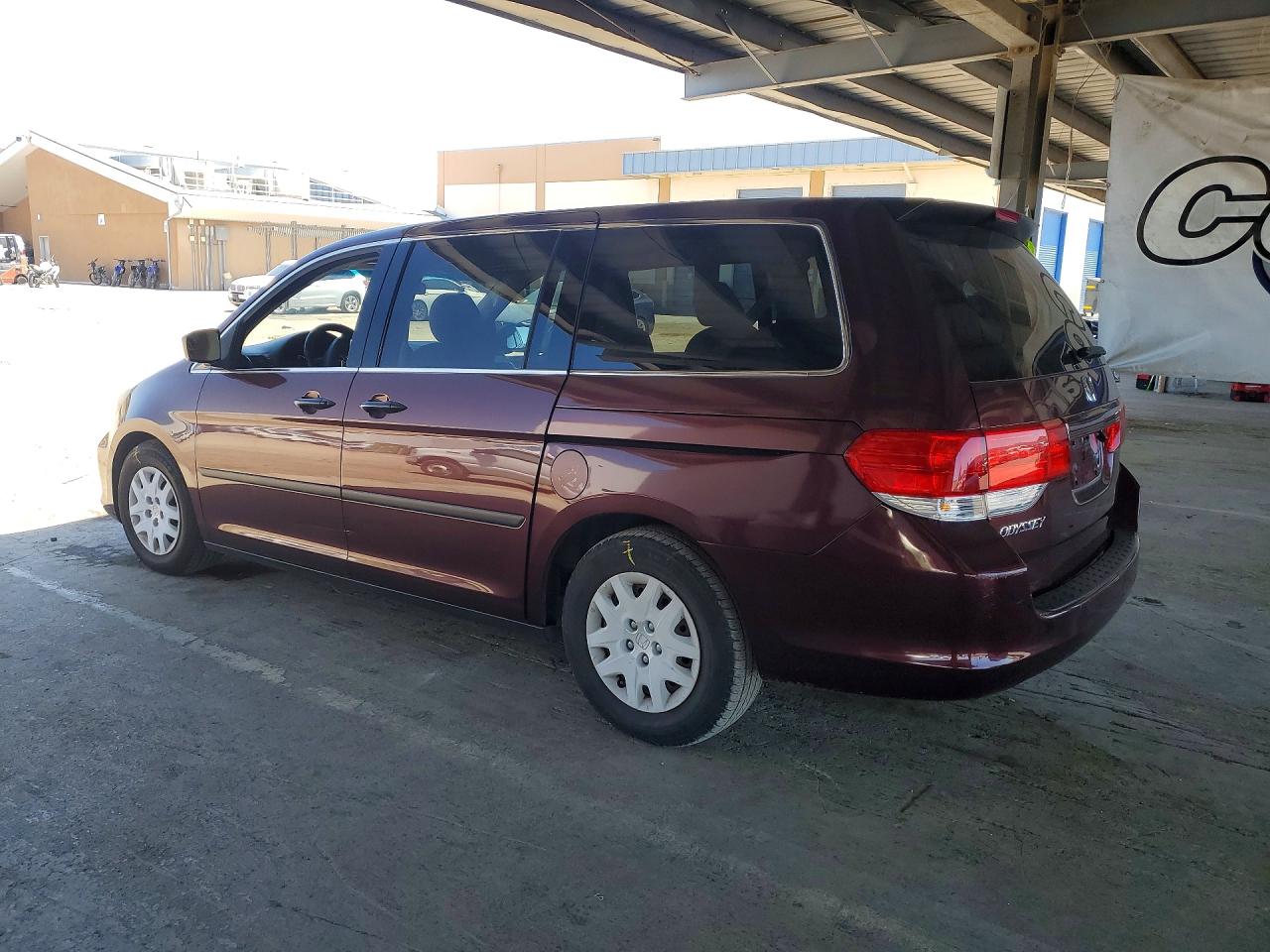 2008 Honda Odyssey Lx Maroon vin: 5FNRL38208B116107