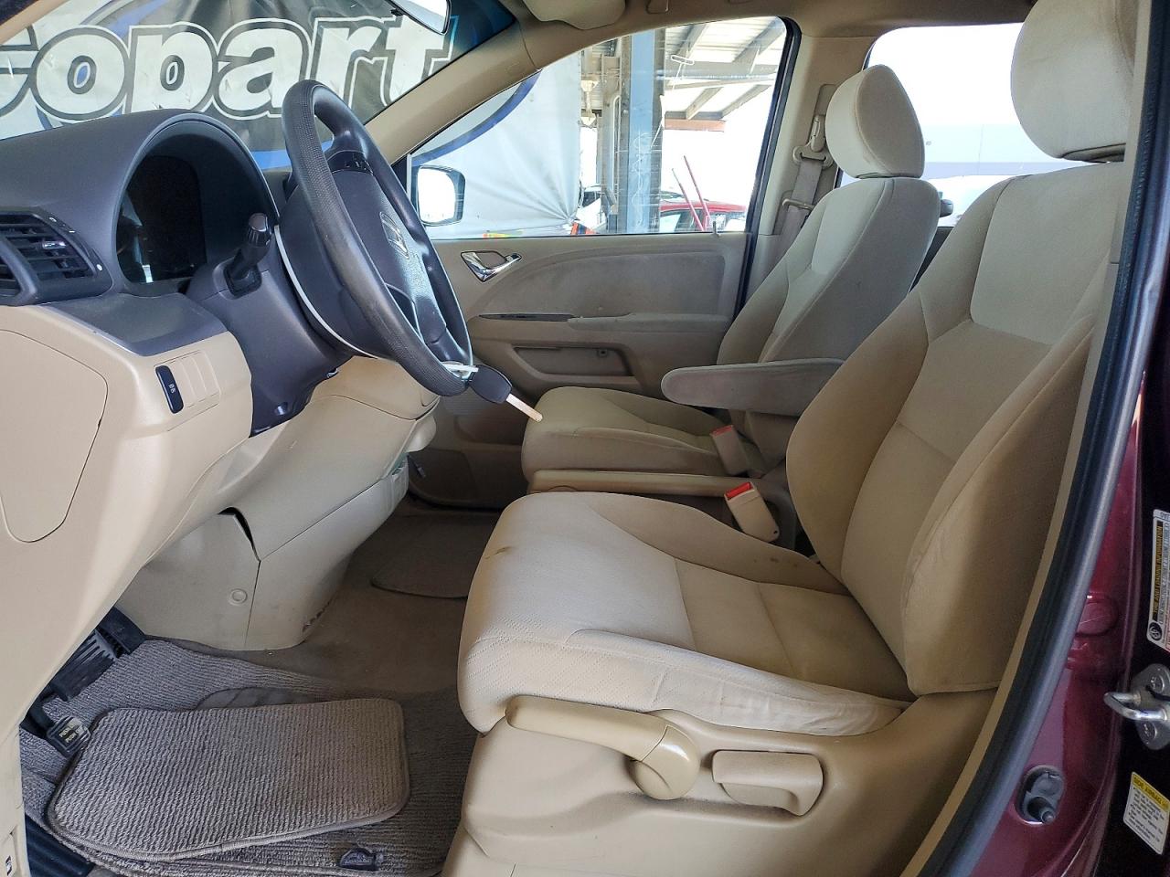 2008 Honda Odyssey Lx Maroon vin: 5FNRL38208B116107
