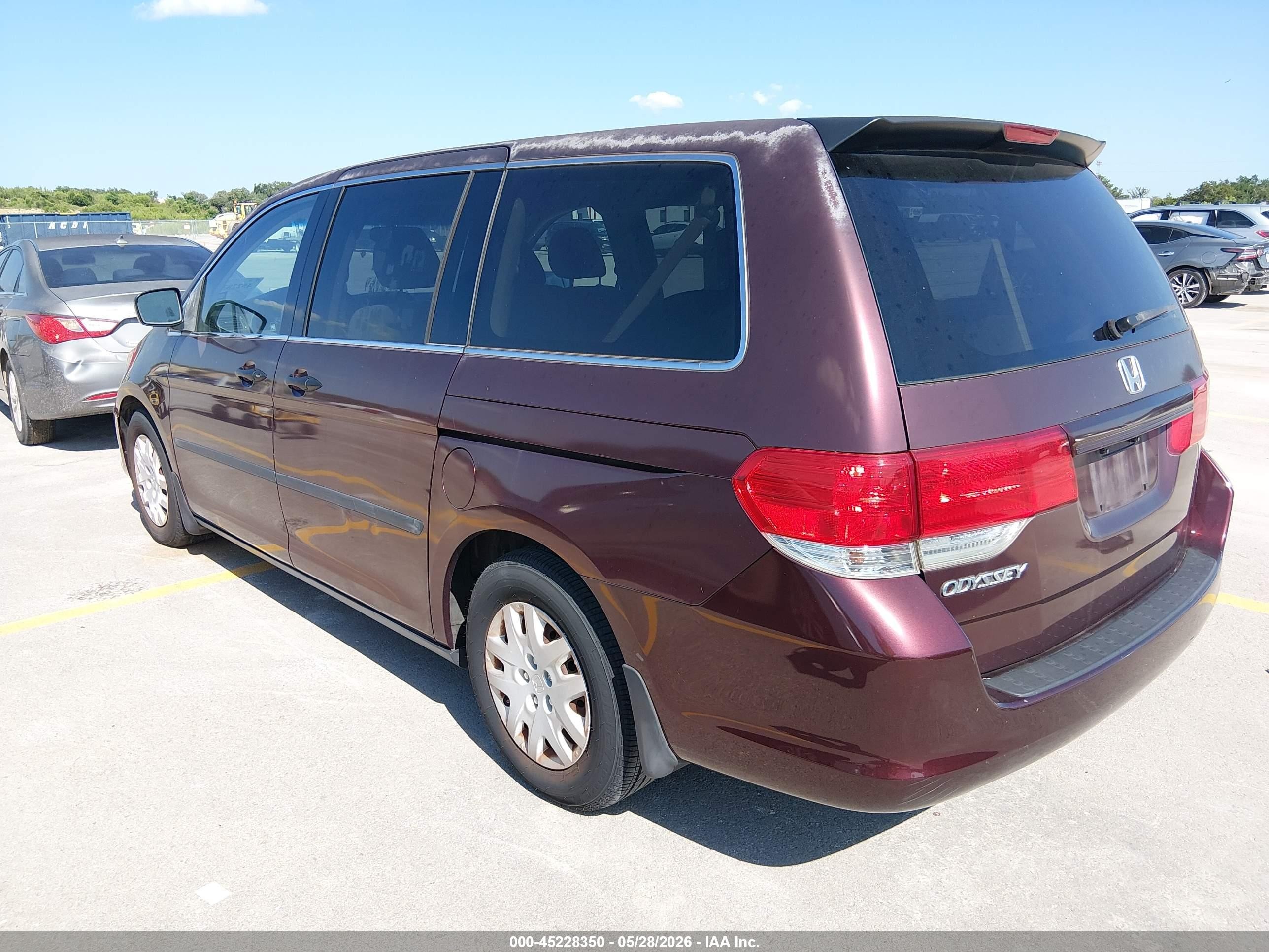 2009 Honda Odyssey Lx Maroon vin: 5FNRL38209B058629