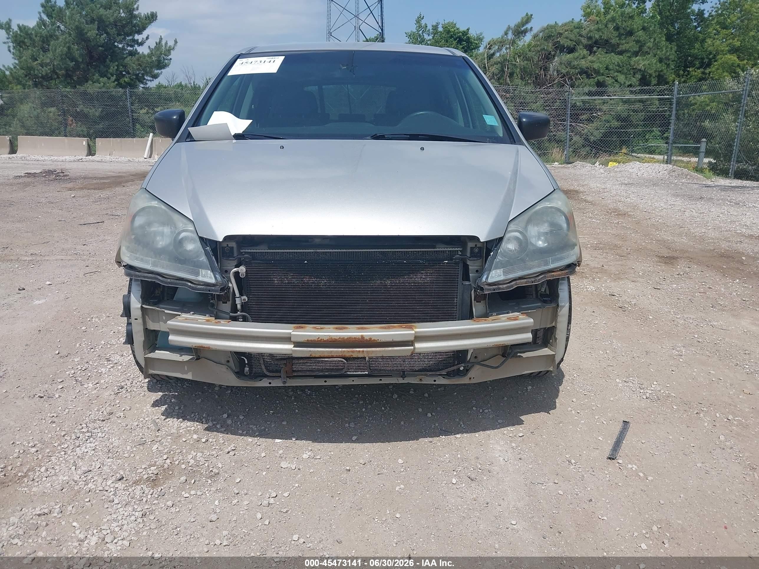 2006 Honda Odyssey Lx Silver vin: 5FNRL38216B112550