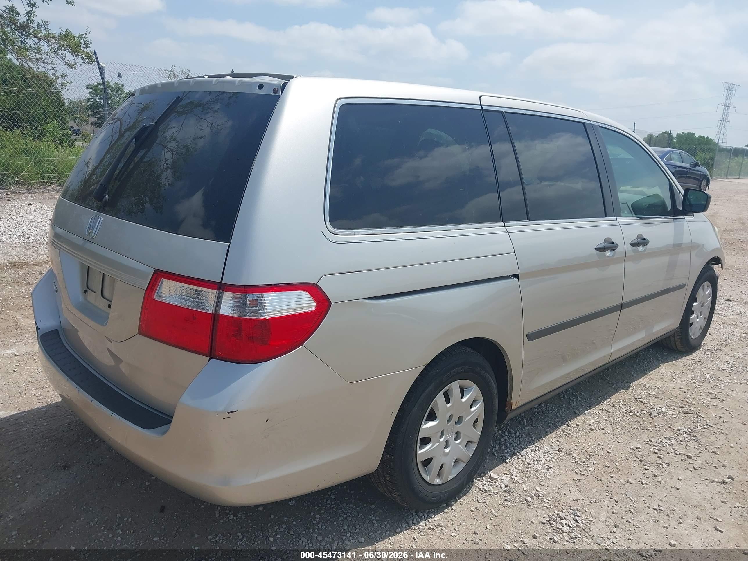 2006 Honda Odyssey Lx Silver vin: 5FNRL38216B112550