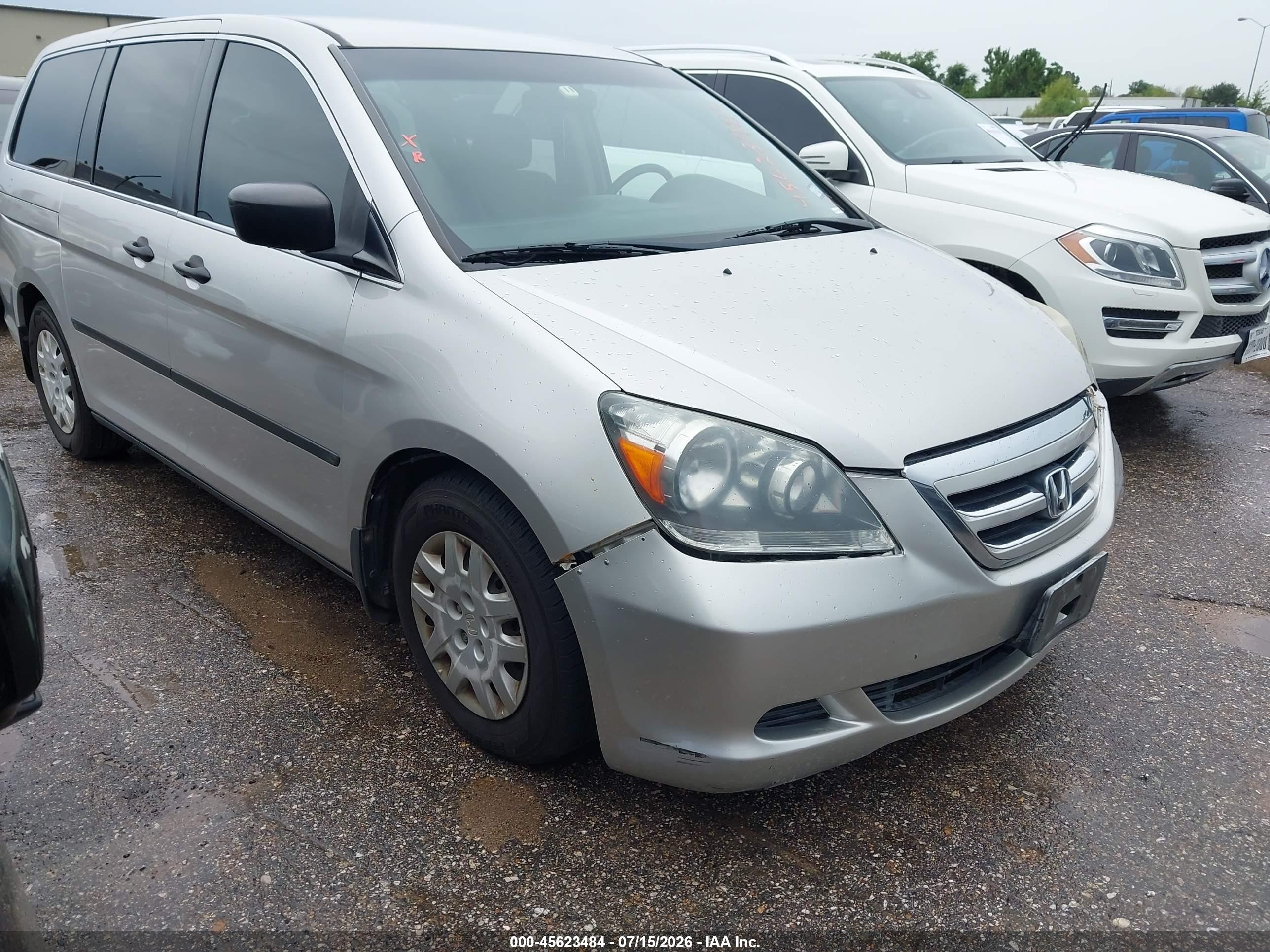 2007 Honda Odyssey Lx Silver vin: 5FNRL38217B137255