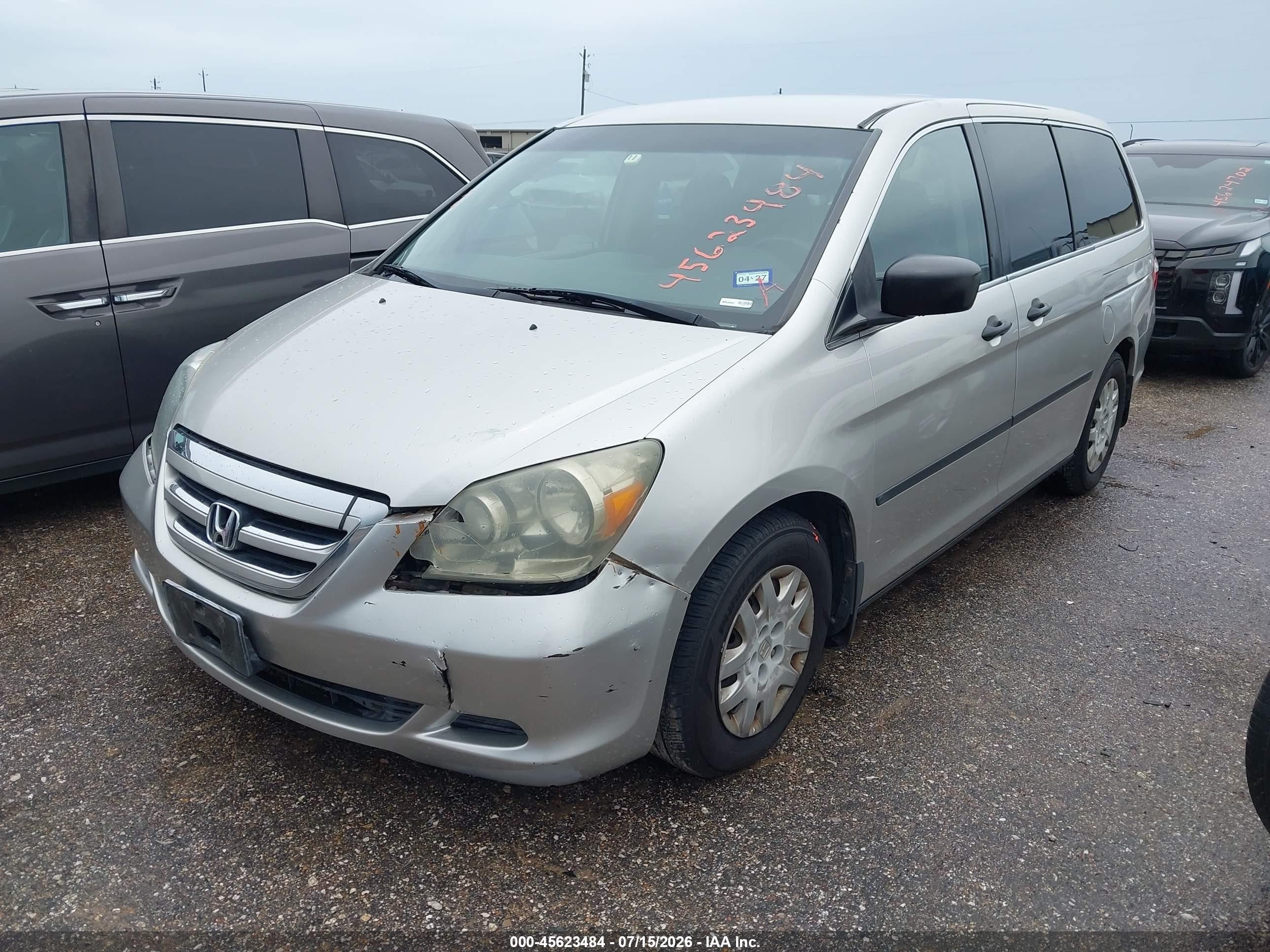 2007 Honda Odyssey Lx Silver vin: 5FNRL38217B137255