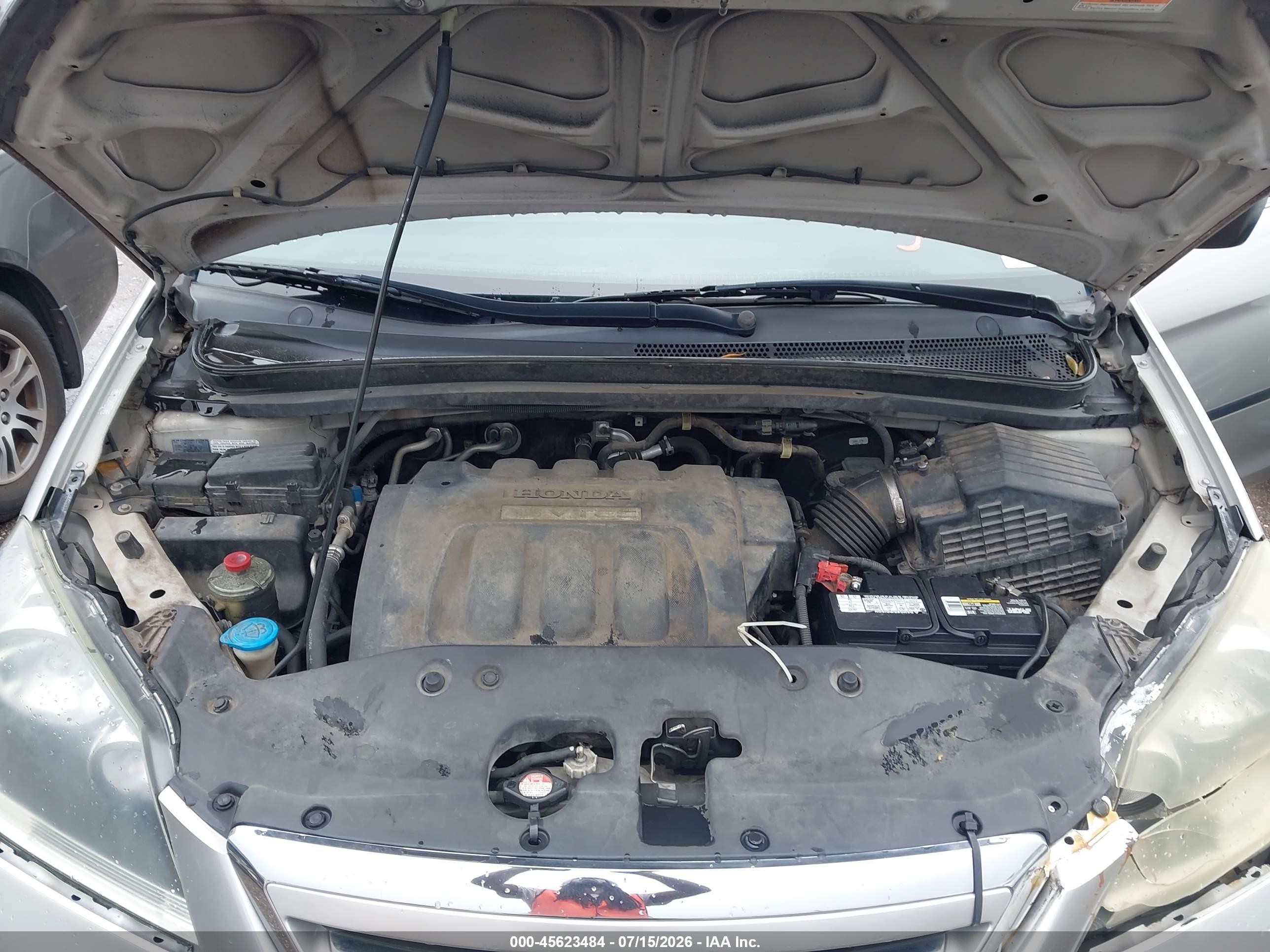 2007 Honda Odyssey Lx Silver vin: 5FNRL38217B137255