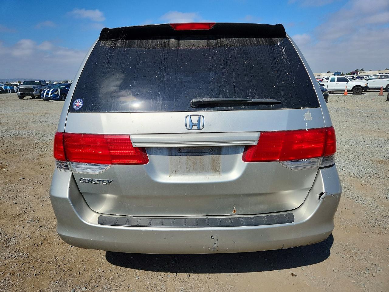 2008 Honda Odyssey Lx Серебряный vin: 5FNRL38218B072876