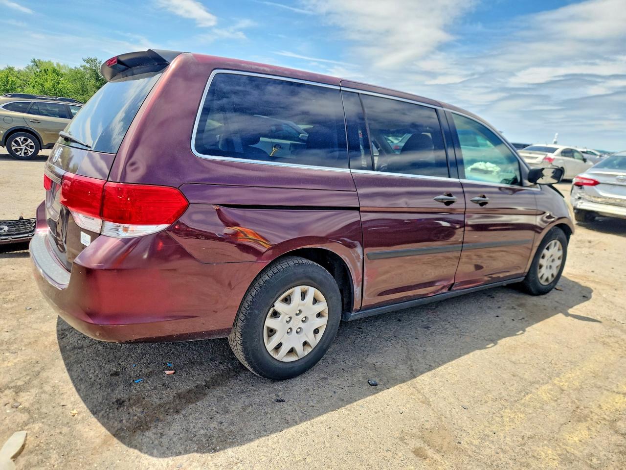 2009 Honda Odyssey Lx Maroon vin: 5FNRL38219B028930