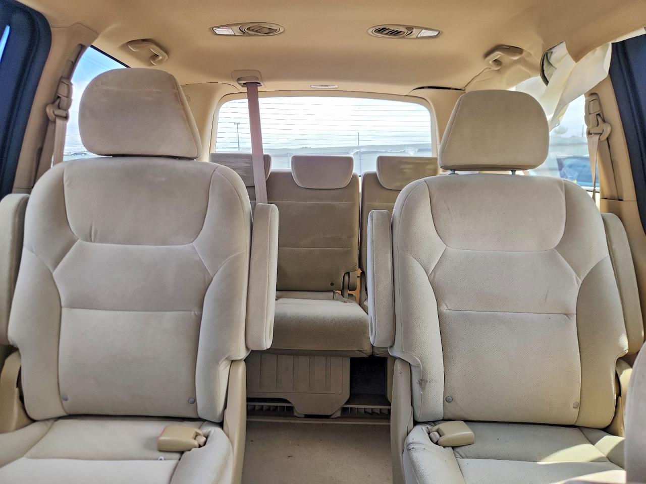 2009 Honda Odyssey Lx Maroon vin: 5FNRL38219B028930