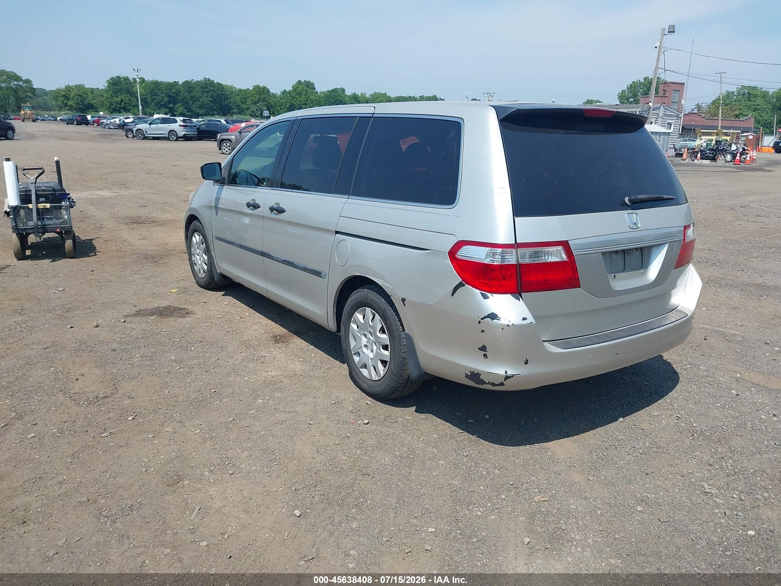 2005 Honda Odyssey Lx Silver vin: 5FNRL38225B103693