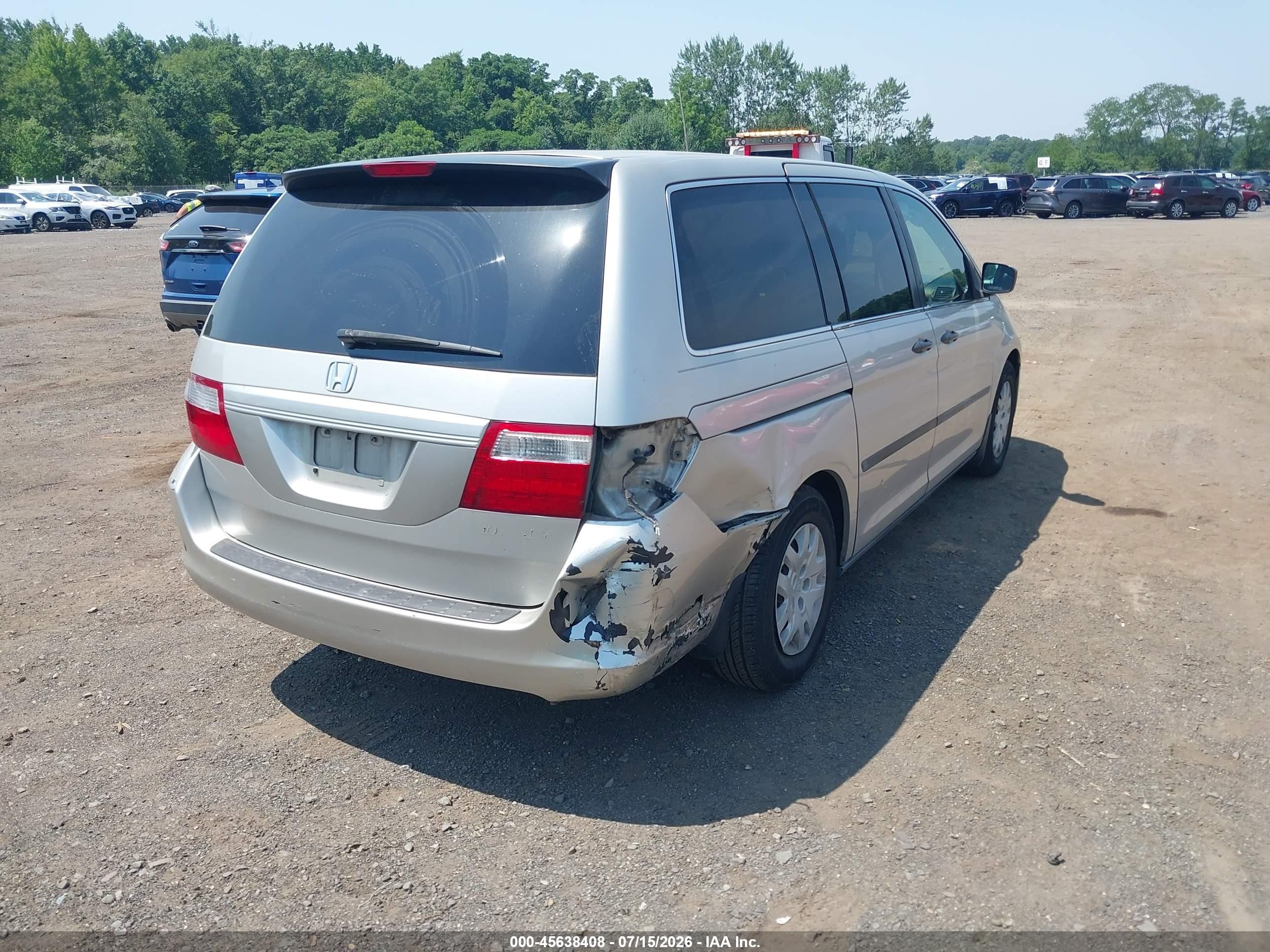 2005 Honda Odyssey Lx Silver vin: 5FNRL38225B103693