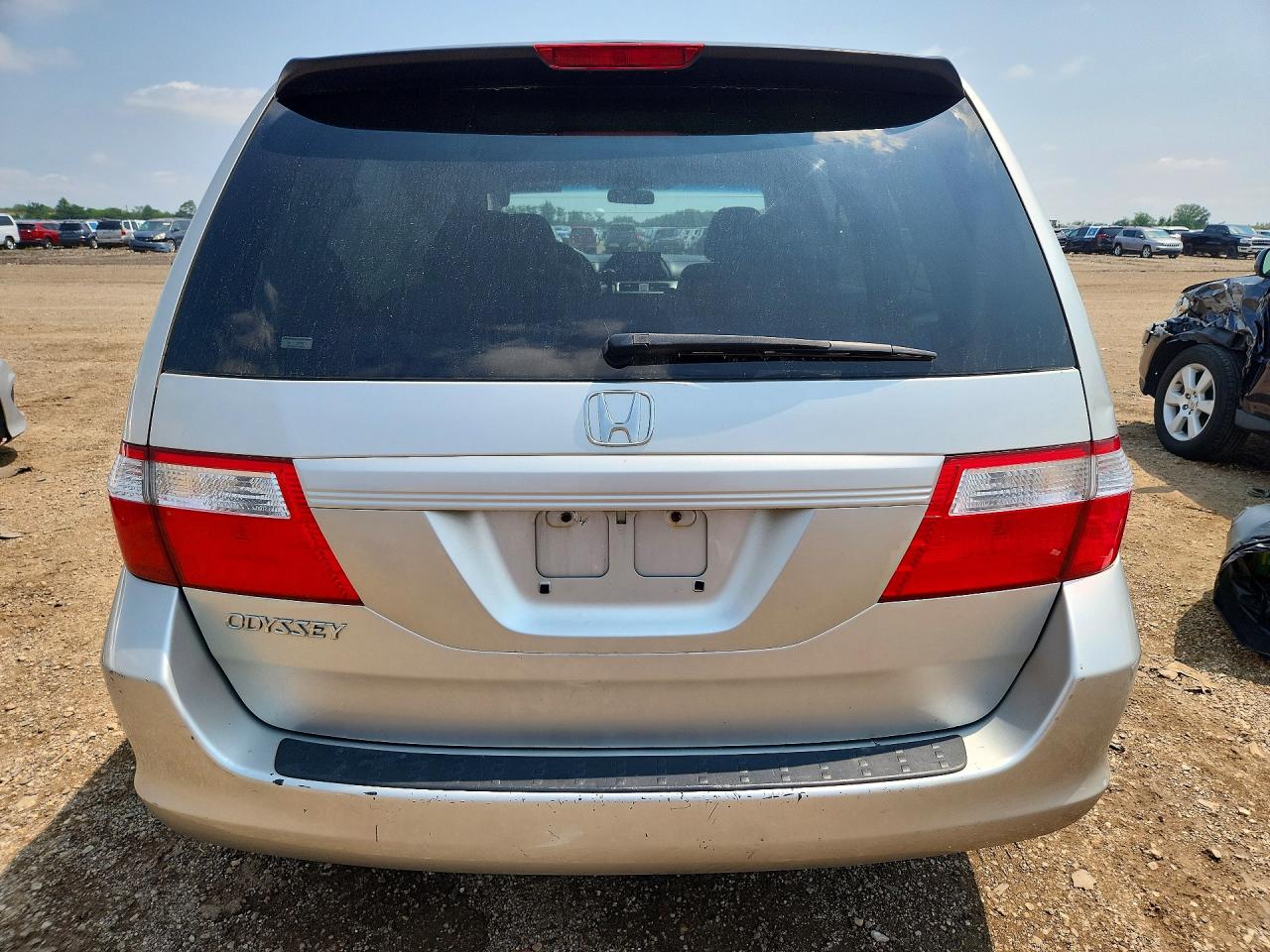 2007 Honda Odyssey Lx Beige vin: 5FNRL38227B110145