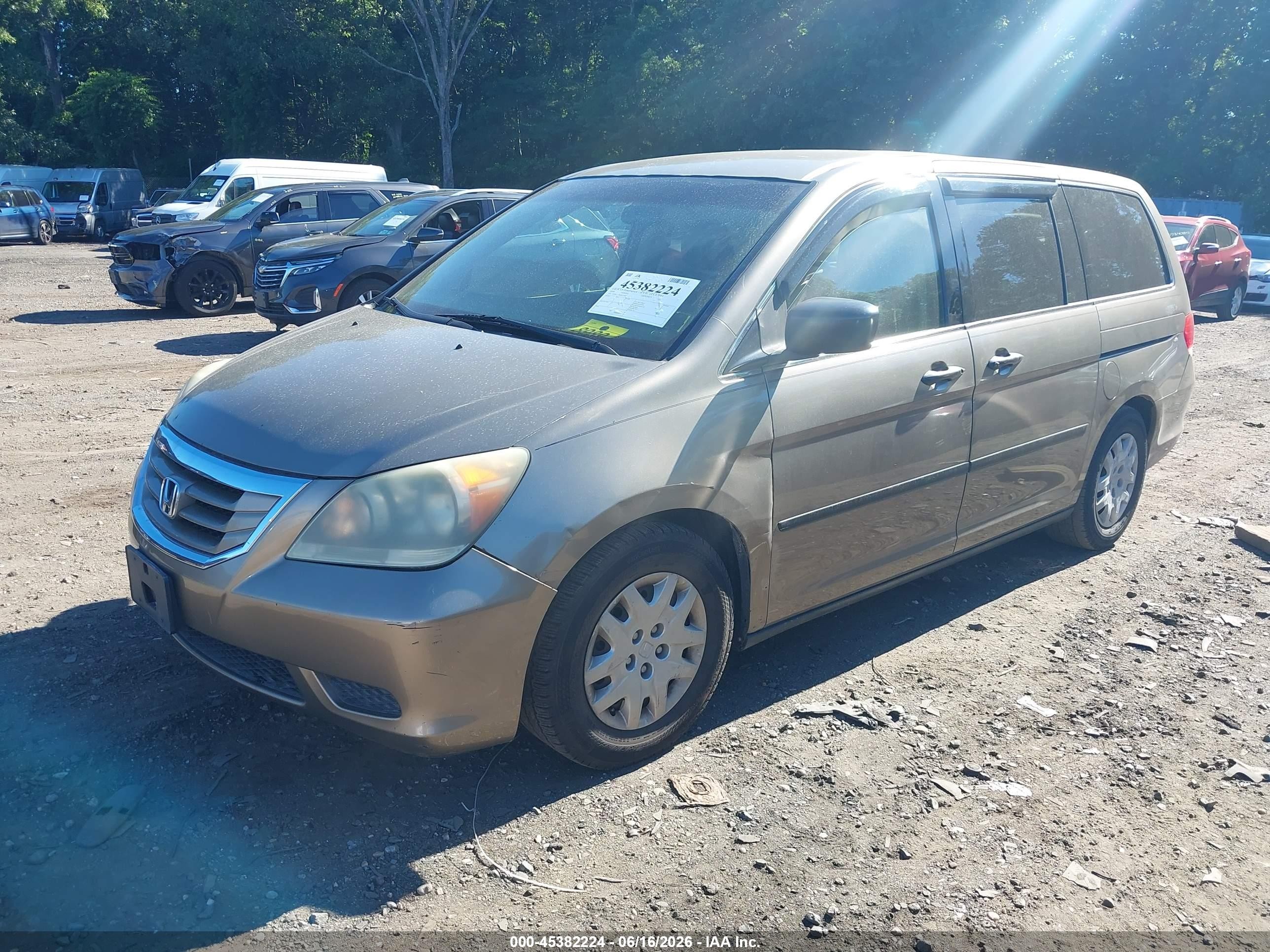 2008 Honda Odyssey Lx Beige vin: 5FNRL38228B055682