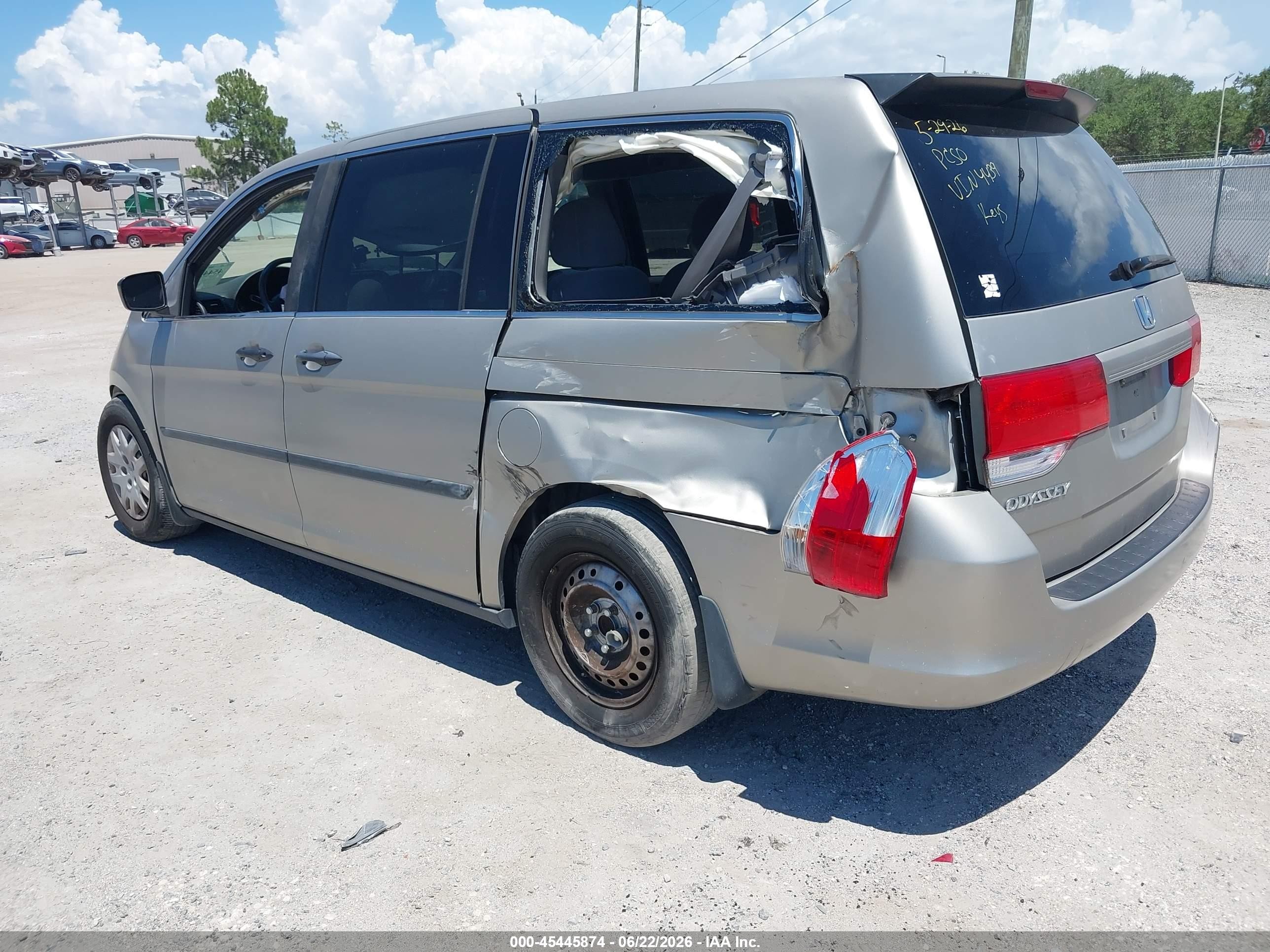 2009 Honda Odyssey Lx Yellow vin: 5FNRL38229B044439