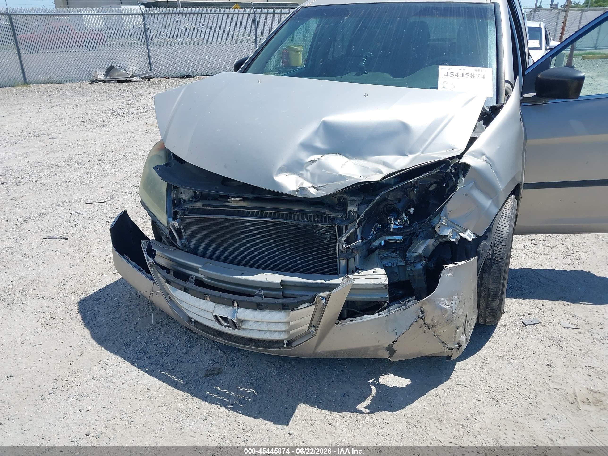 2009 Honda Odyssey Lx Yellow vin: 5FNRL38229B044439