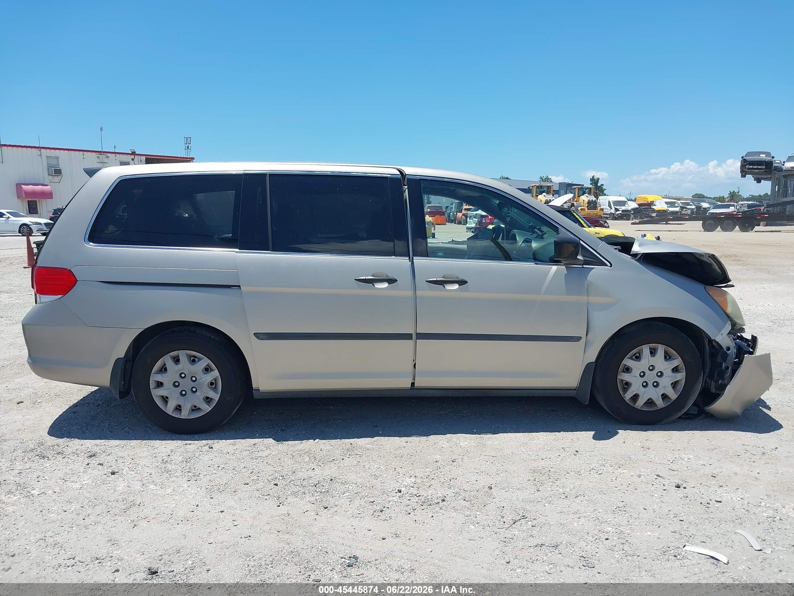 2009 Honda Odyssey Lx Yellow vin: 5FNRL38229B044439