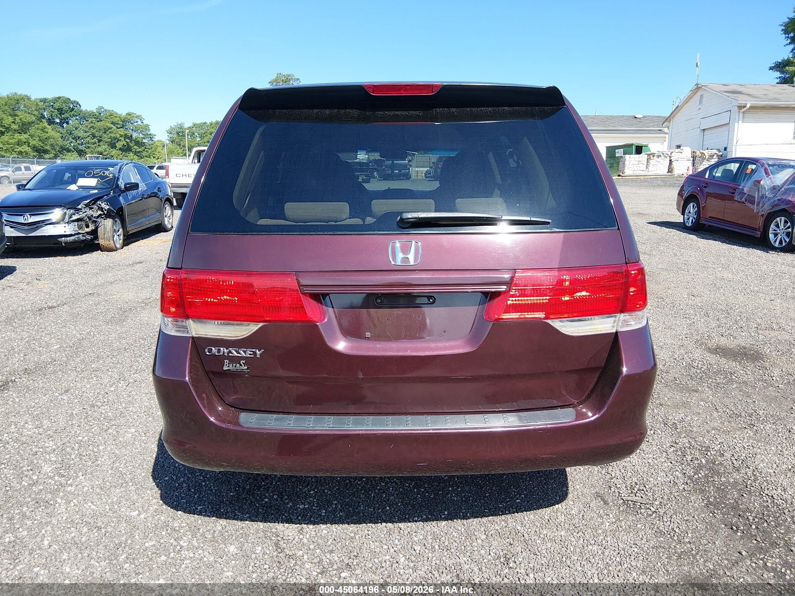 2009 Honda Odyssey Lx Burgundy vin: 5FNRL38229B048720