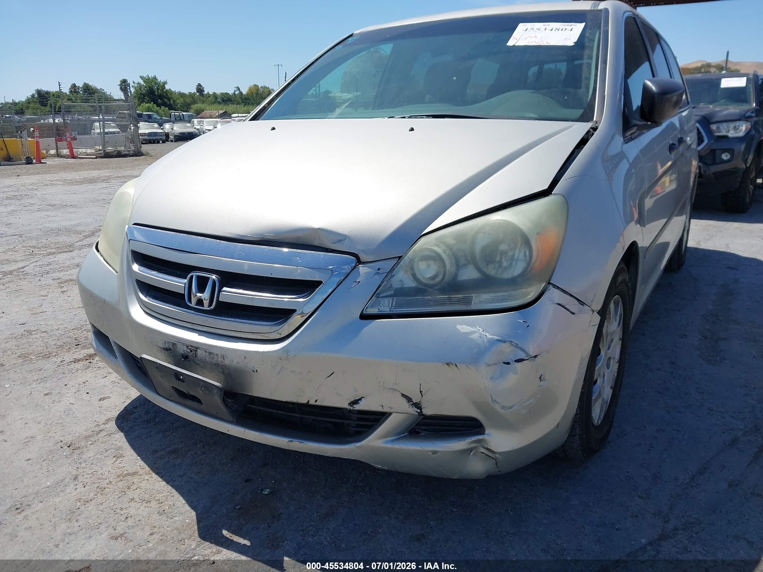 2006 Honda Odyssey Lx Silver vin: 5FNRL38236B006763