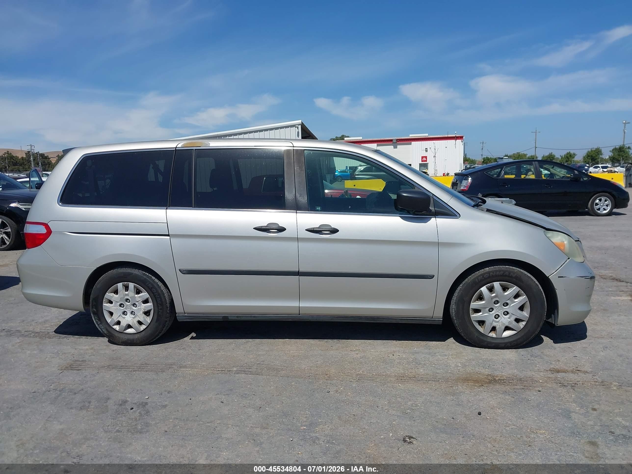 2006 Honda Odyssey Lx Silver vin: 5FNRL38236B006763