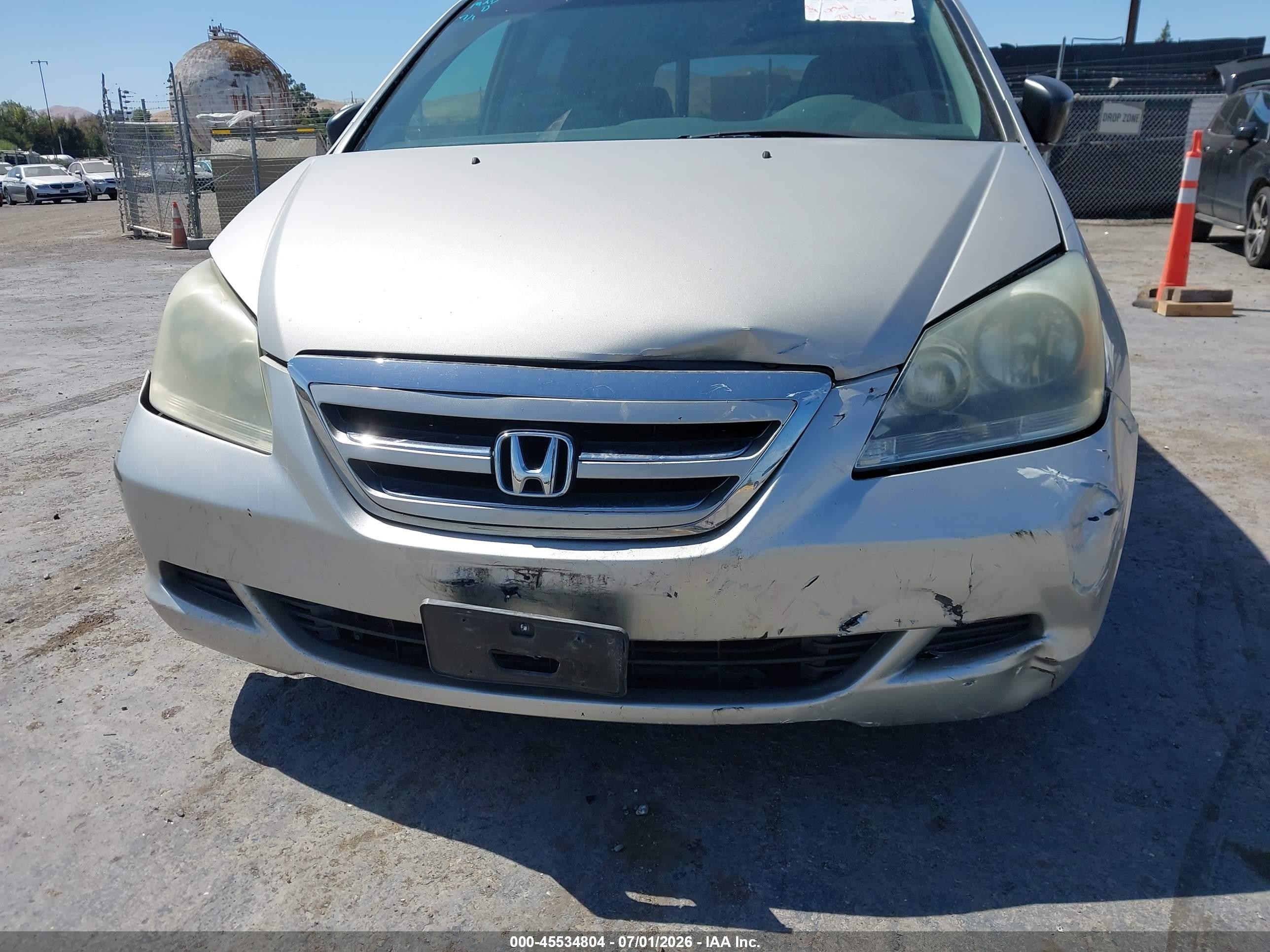 2006 Honda Odyssey Lx Silver vin: 5FNRL38236B006763