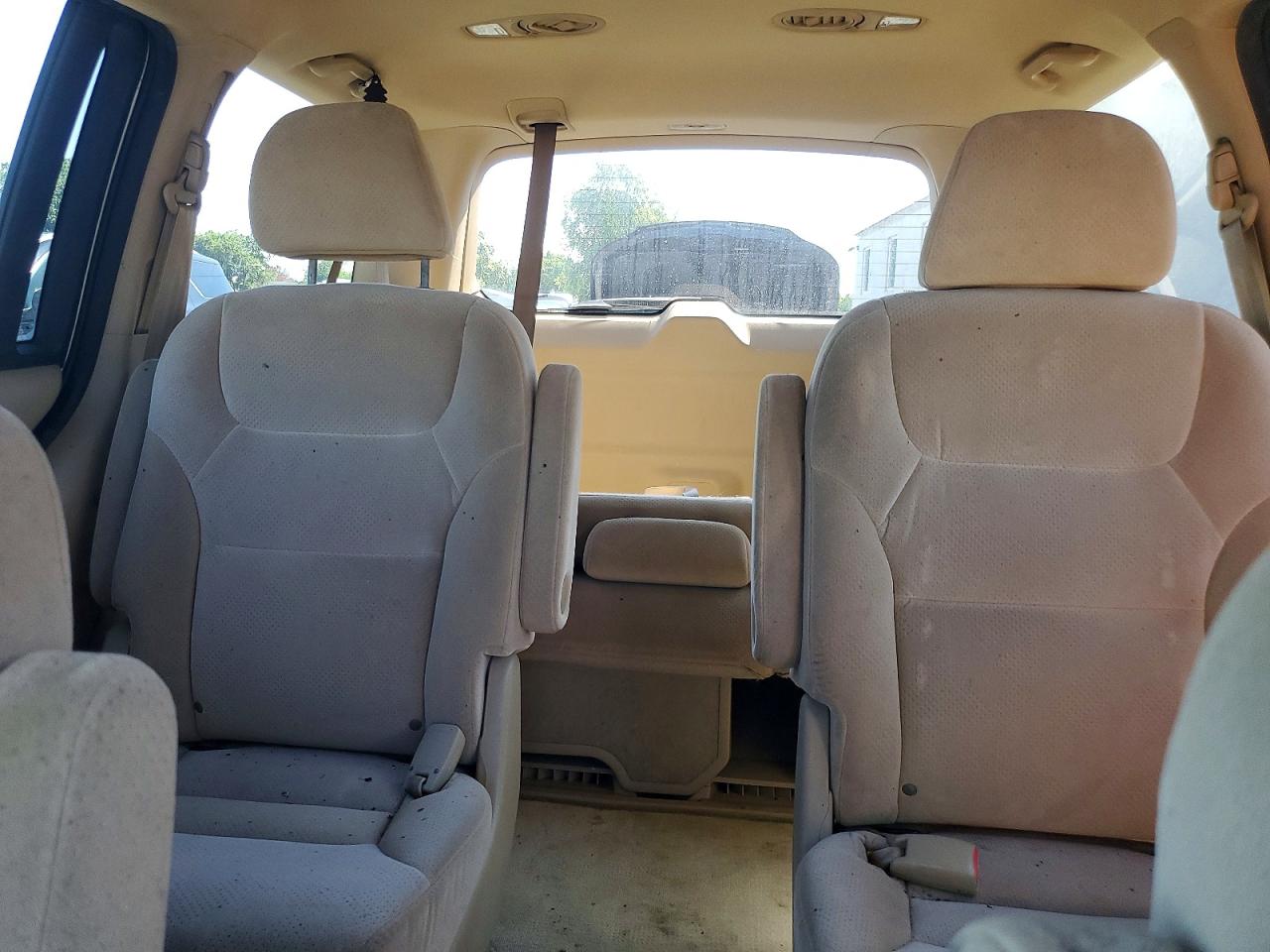 2006 Honda Odyssey Lx White vin: 5FNRL38236B097775