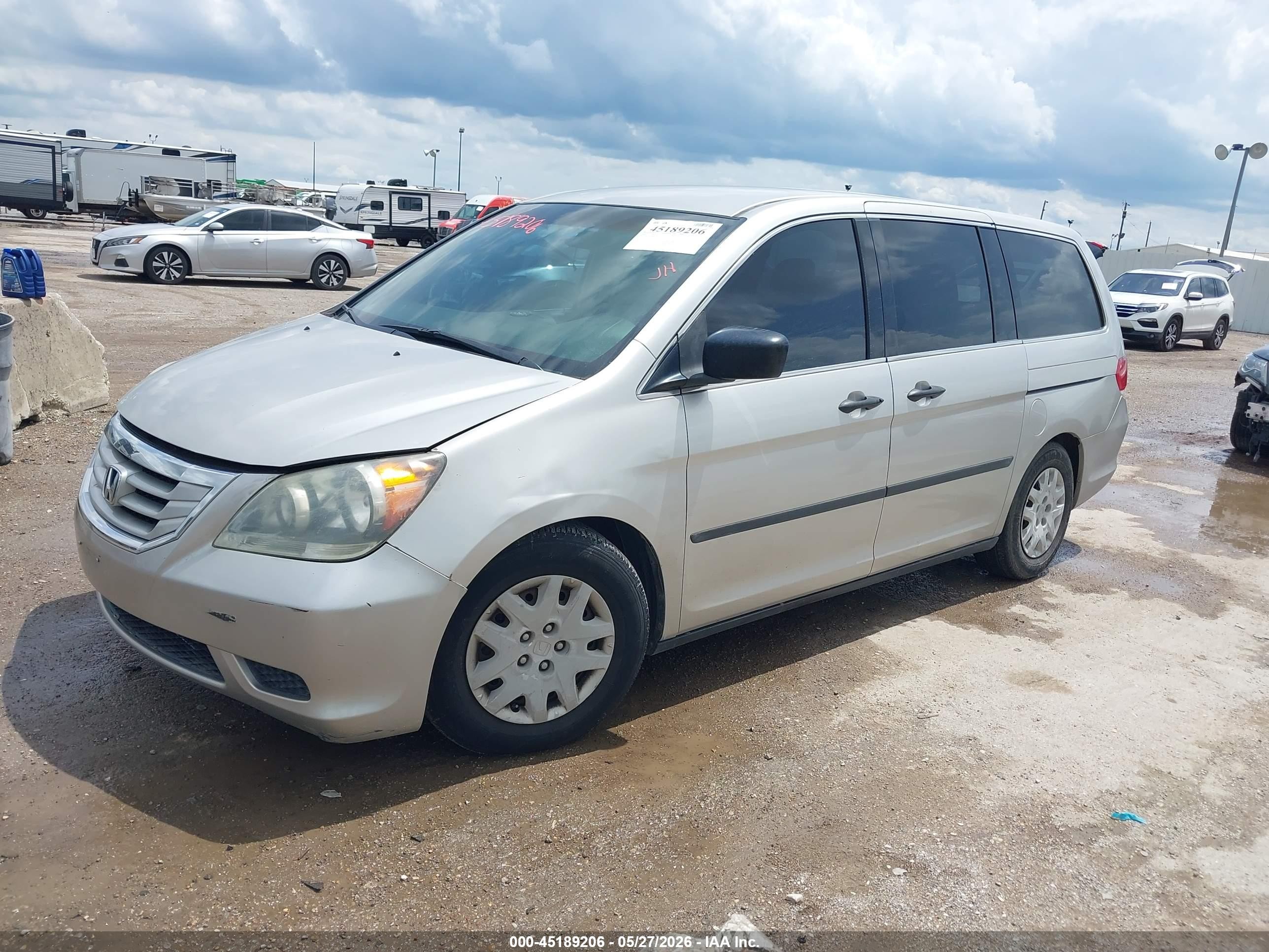 2008 Honda Odyssey Lx Silver vin: 5FNRL38238B007284