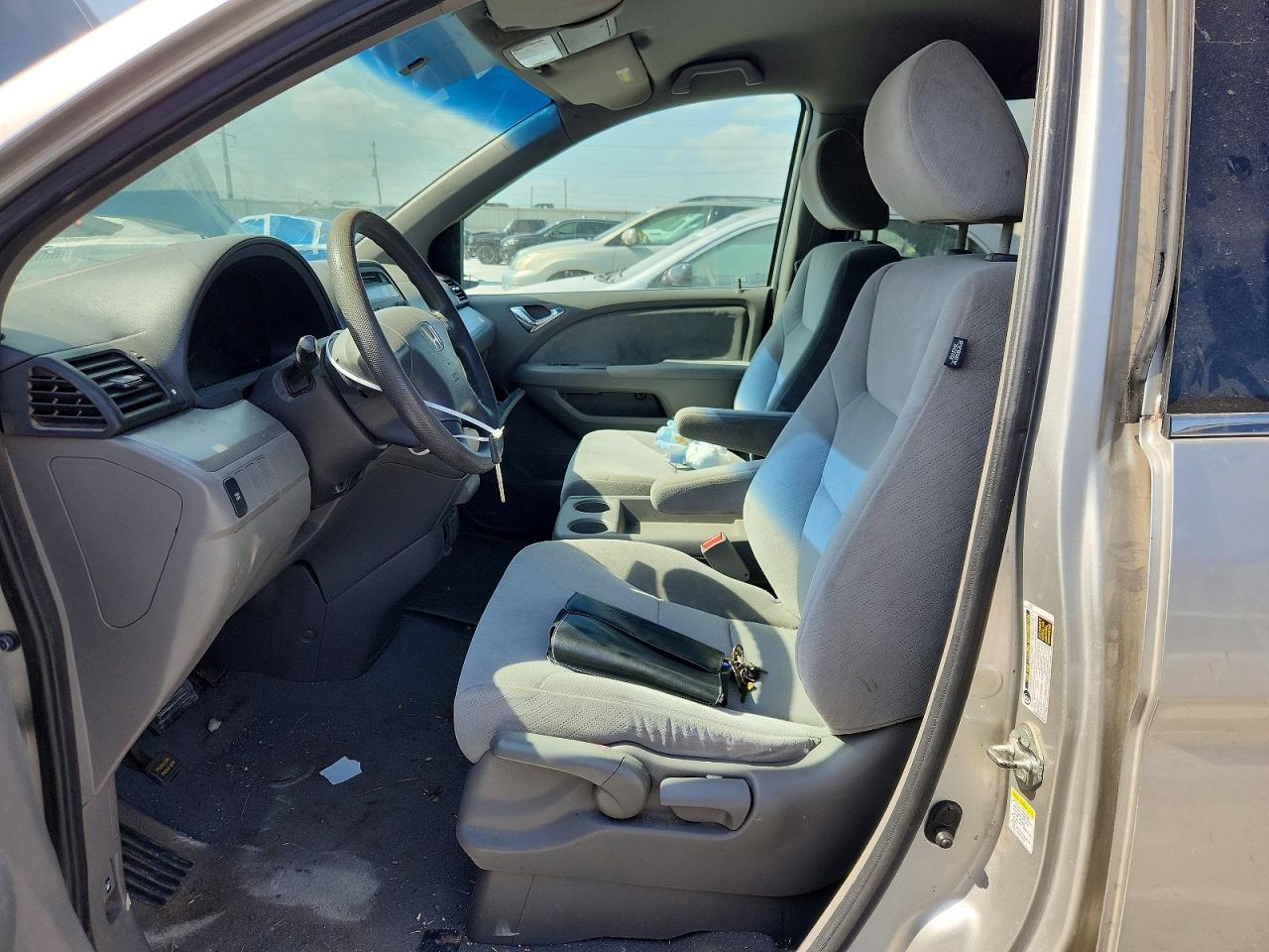 2009 Honda Odyssey Lx Silver vin: 5FNRL38239B054350