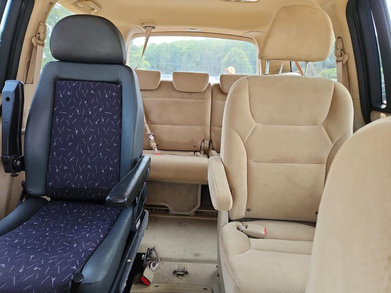 2006 Honda Odyssey Lx Gold vin: 5FNRL38246B039559