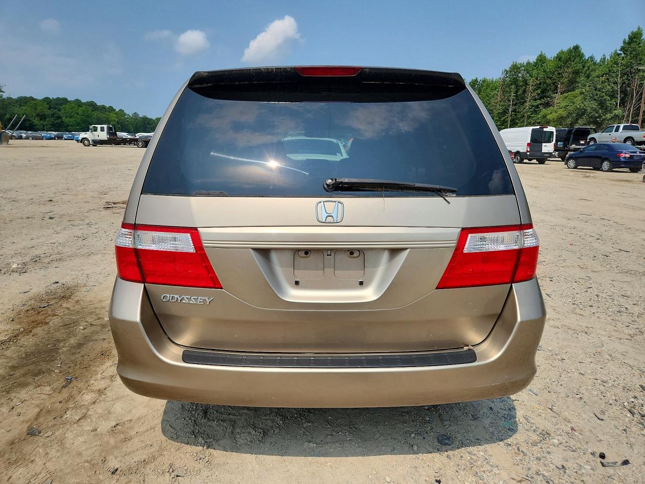 2006 Honda Odyssey Lx Gold vin: 5FNRL38246B039559