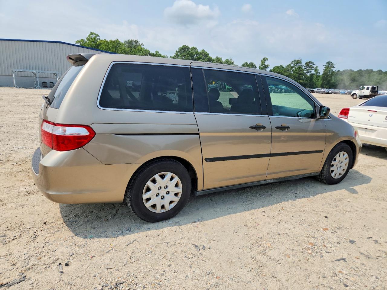 2006 Honda Odyssey Lx Gold vin: 5FNRL38246B039559