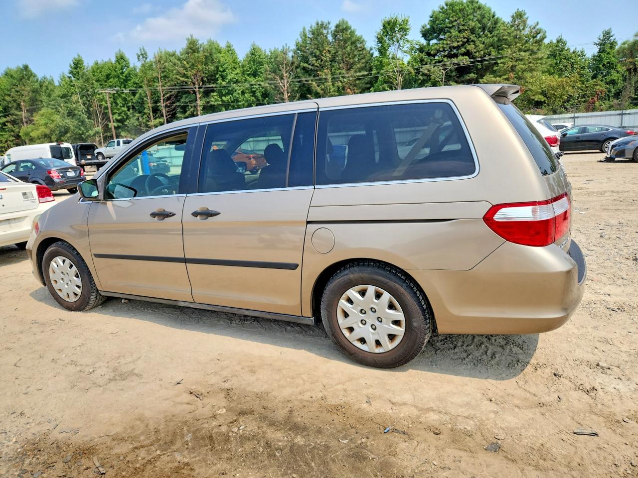 2006 Honda Odyssey Lx Gold vin: 5FNRL38246B039559
