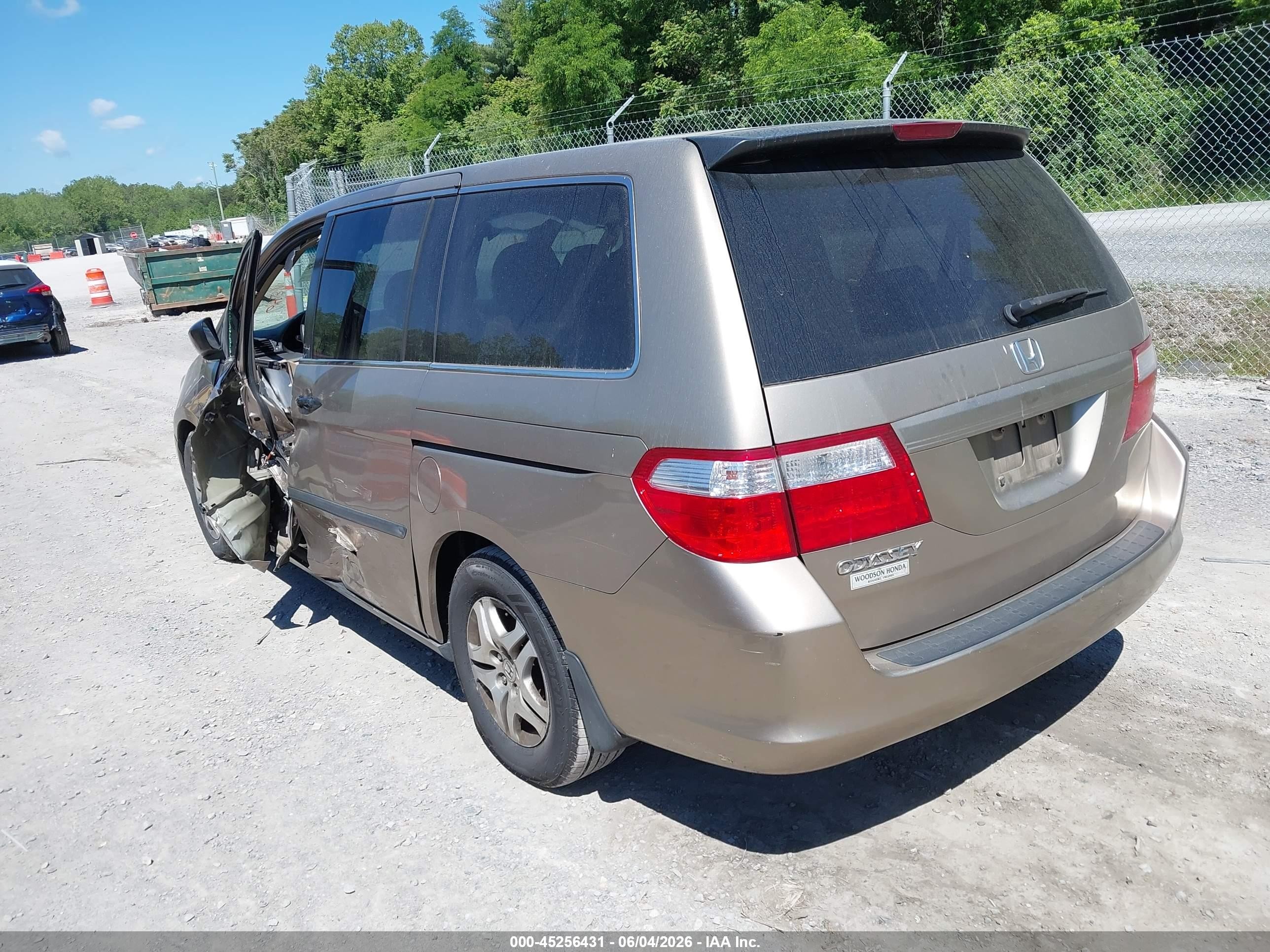 2006 Honda Odyssey Lx Золотой vin: 5FNRL38246B062291
