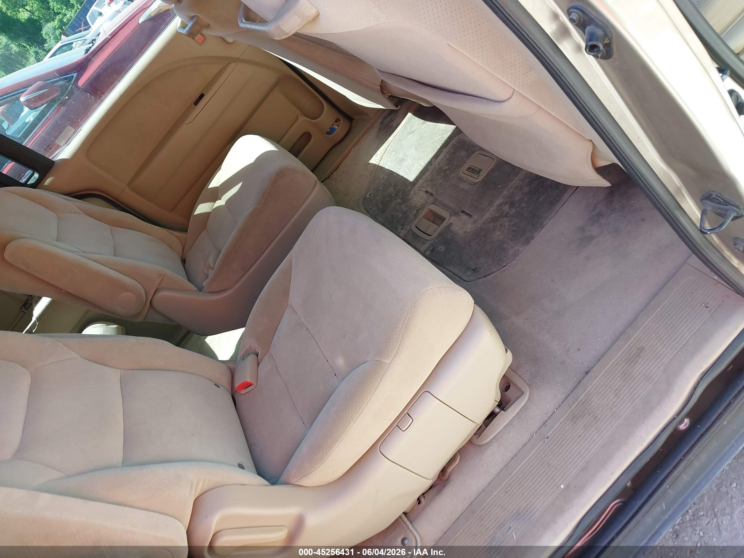 2006 Honda Odyssey Lx Золотой vin: 5FNRL38246B062291