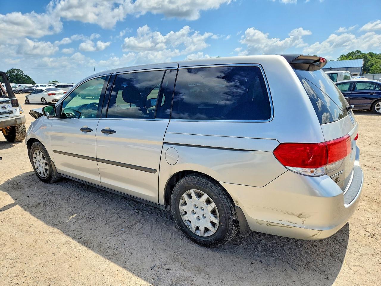 2009 Honda Odyssey Lx Silver vin: 5FNRL38249B032020